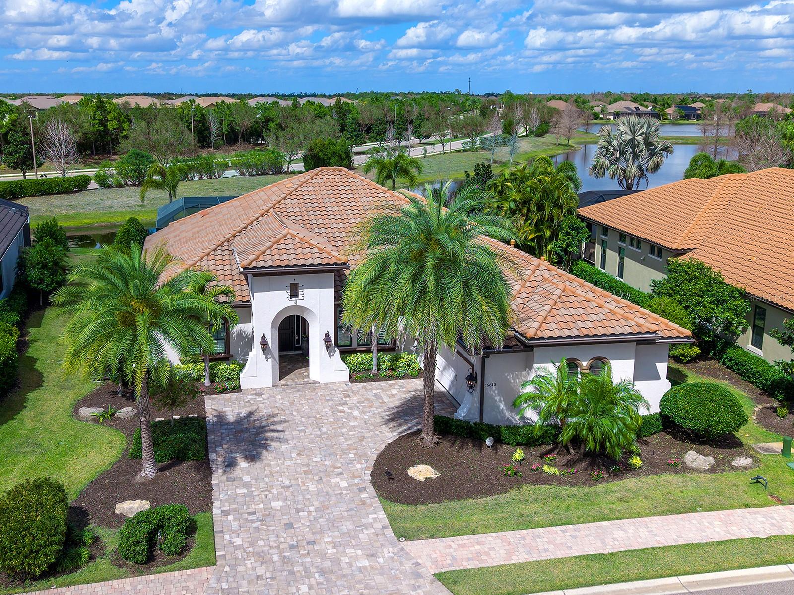 Image 5 of 70 For 16613 Berwick Terrace