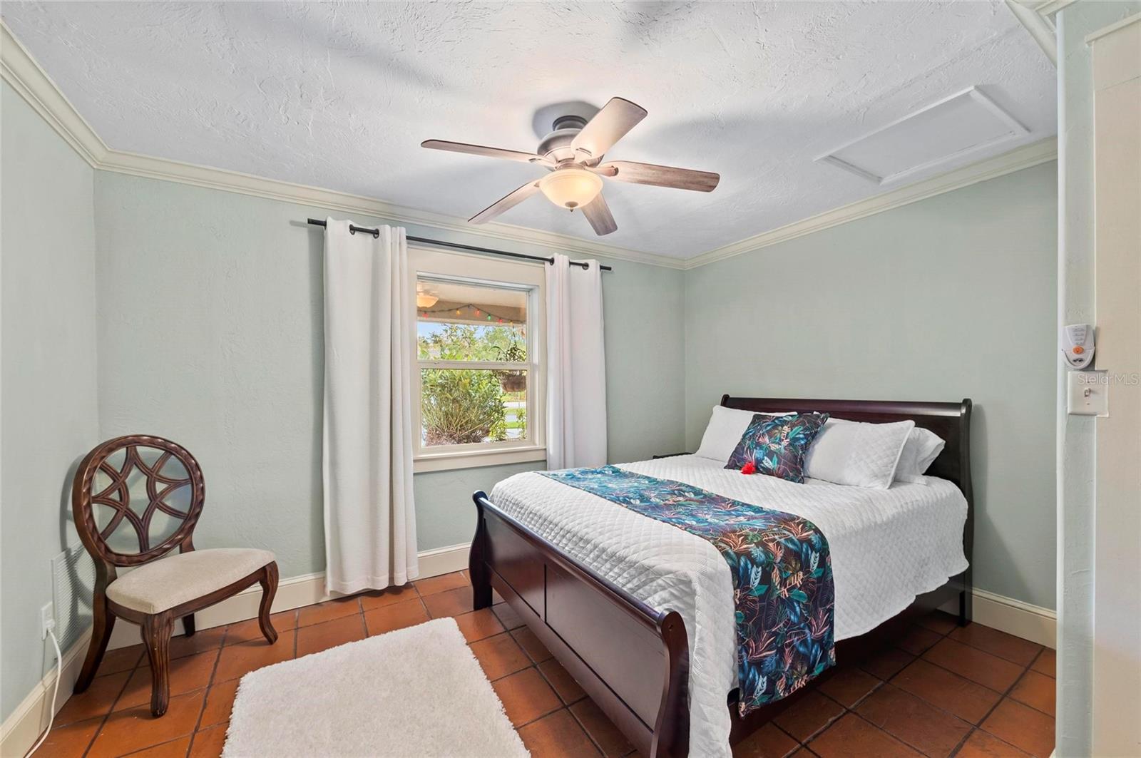 Image 23 of 88 For 941 Virginia Drive