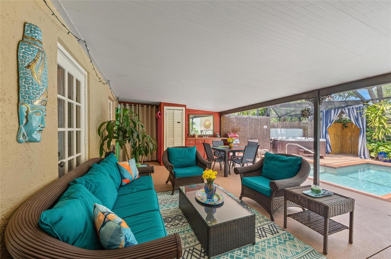 Image 44 of 88 For 941 Virginia Drive