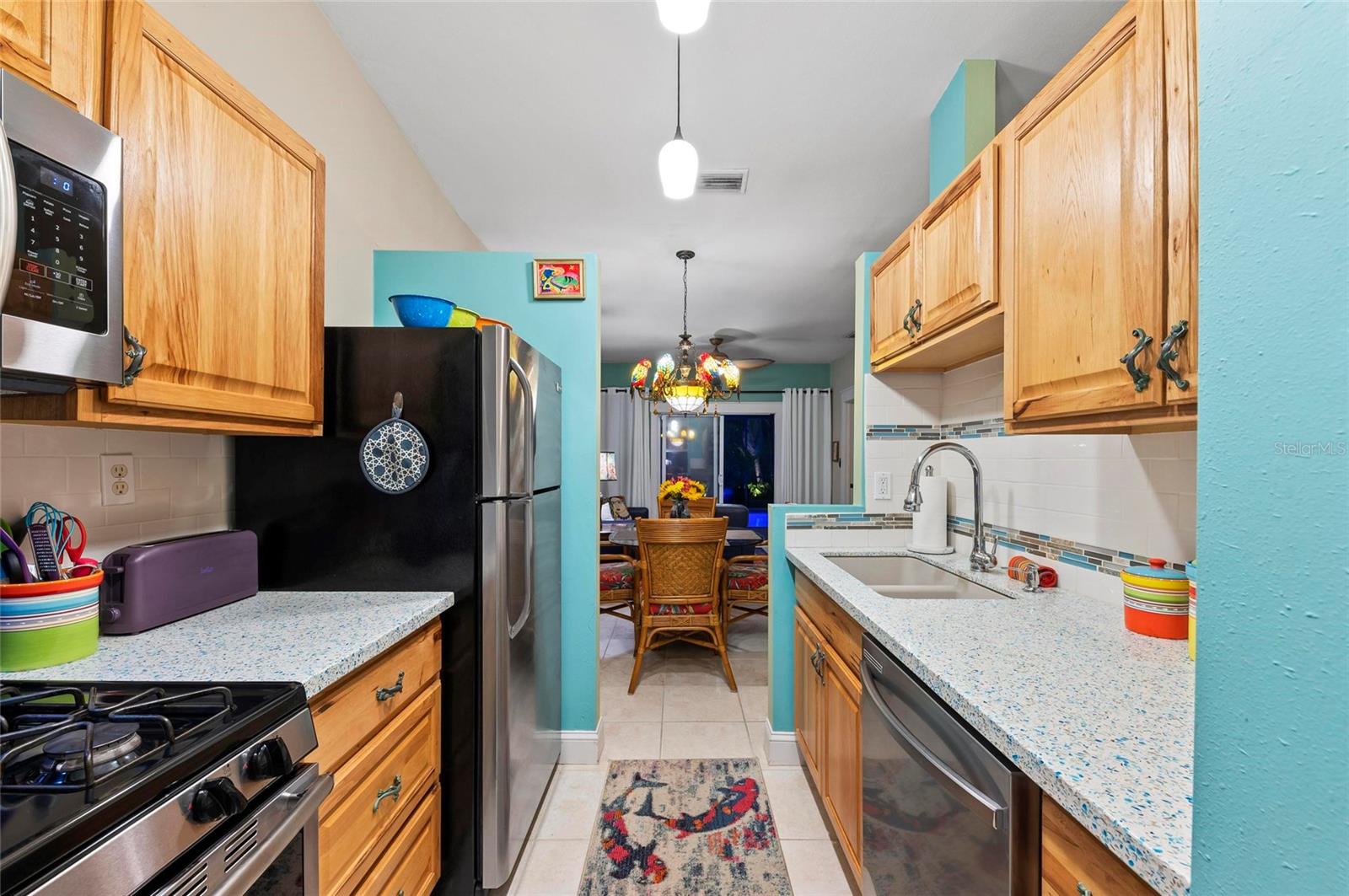 Image 60 of 88 For 941 Virginia Drive