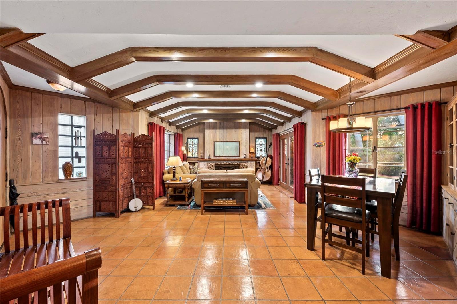 Image 8 of 88 For 941 Virginia Drive