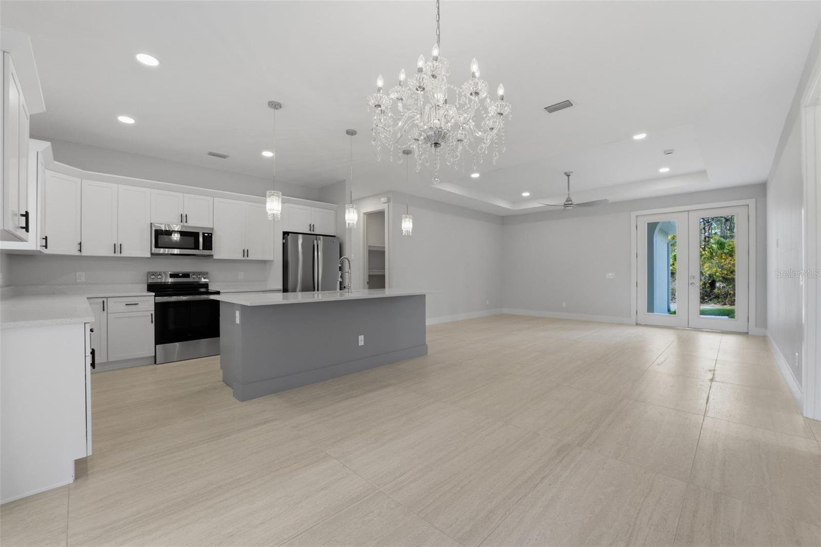 Image 8 of 31 For 5823 Burwin Avenue