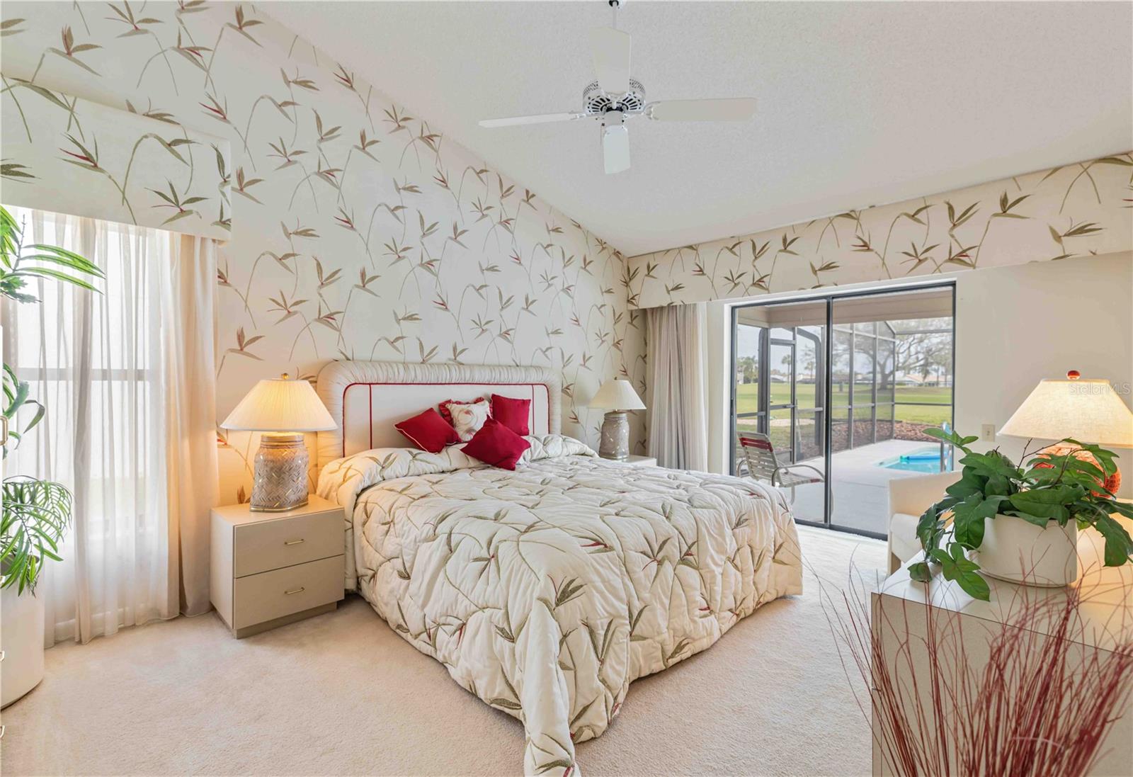 Image 21 of 41 For 4364 Presidential Avenue Circle E