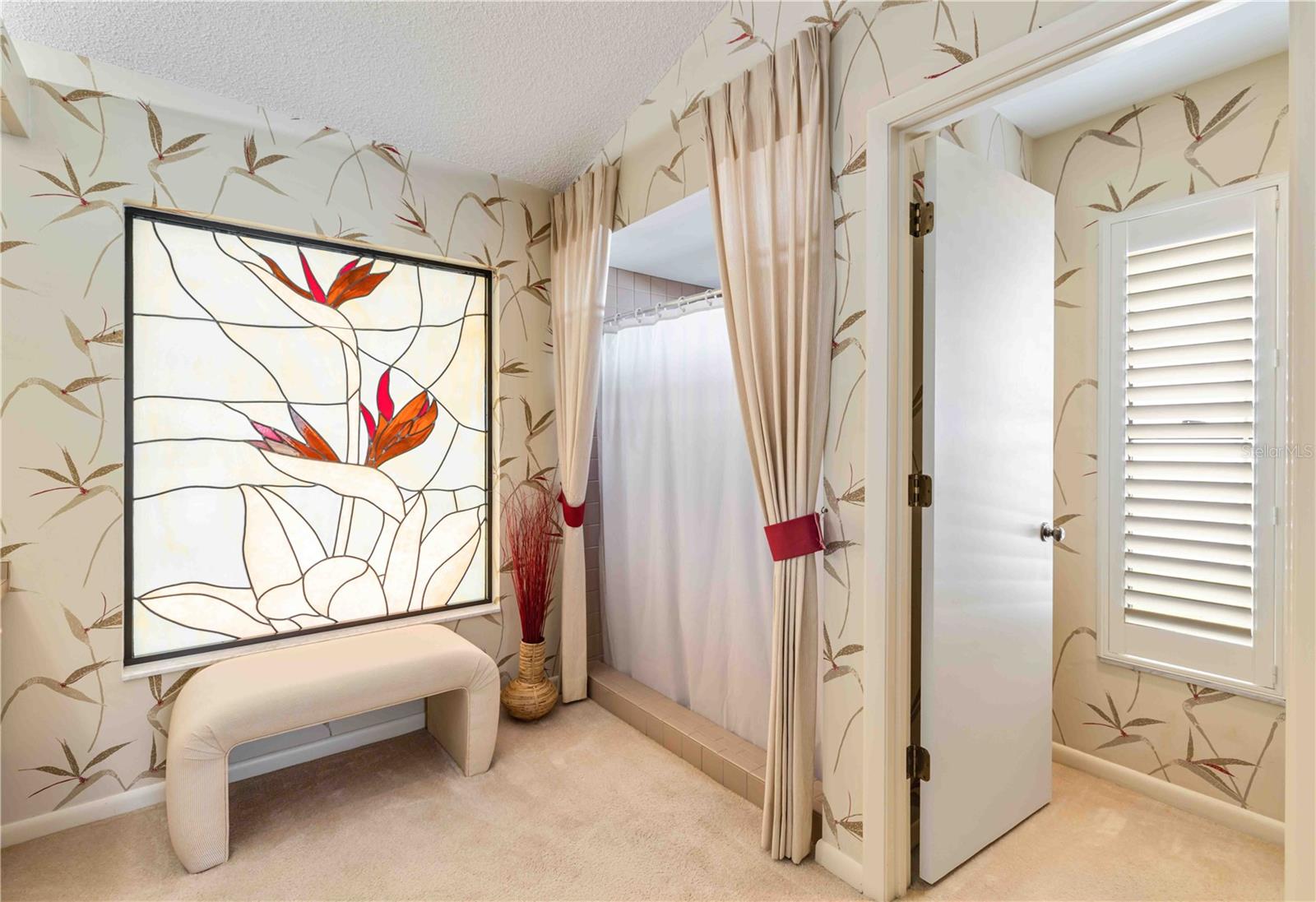 Image 25 of 41 For 4364 Presidential Avenue Circle E