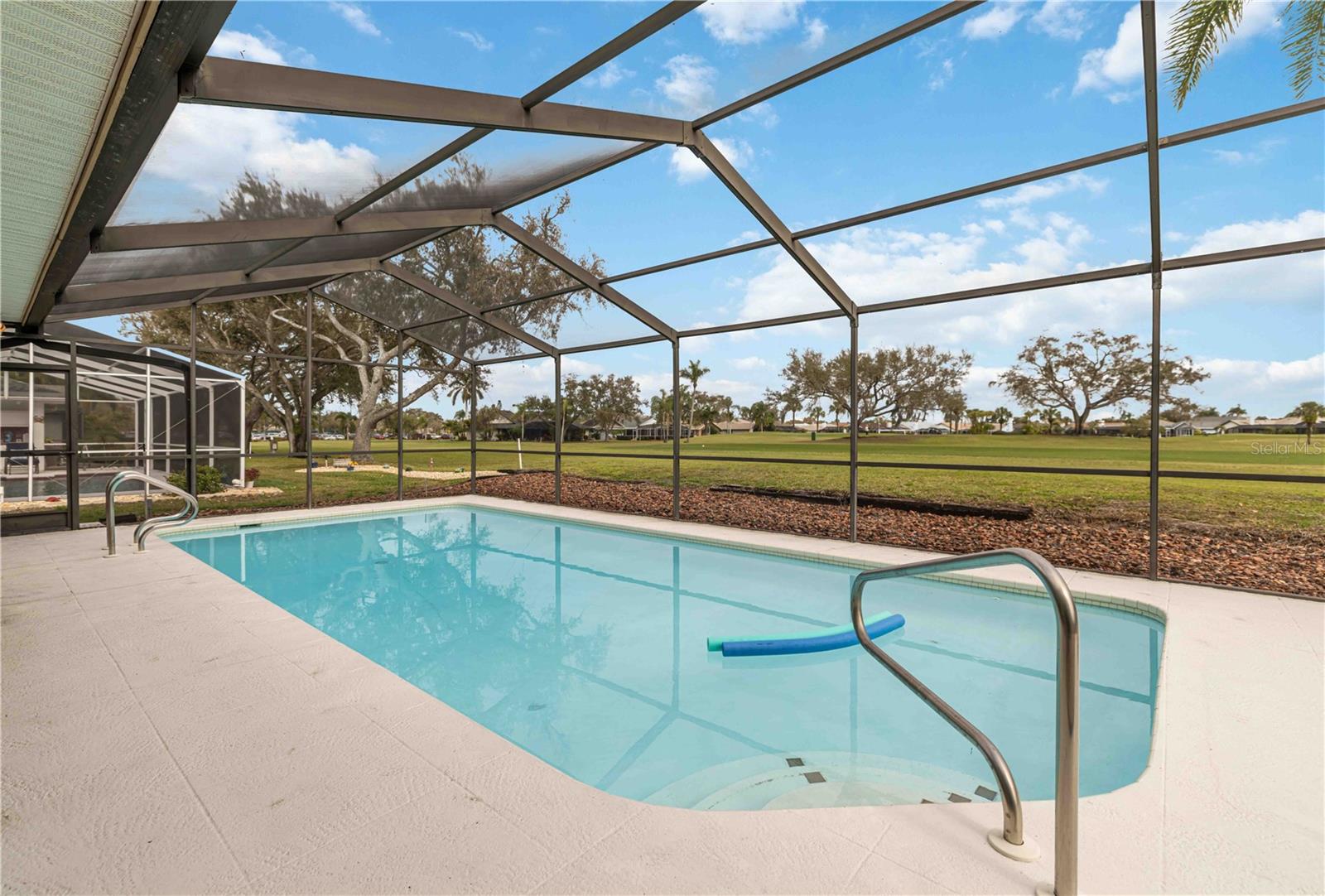 Image 30 of 41 For 4364 Presidential Avenue Circle E