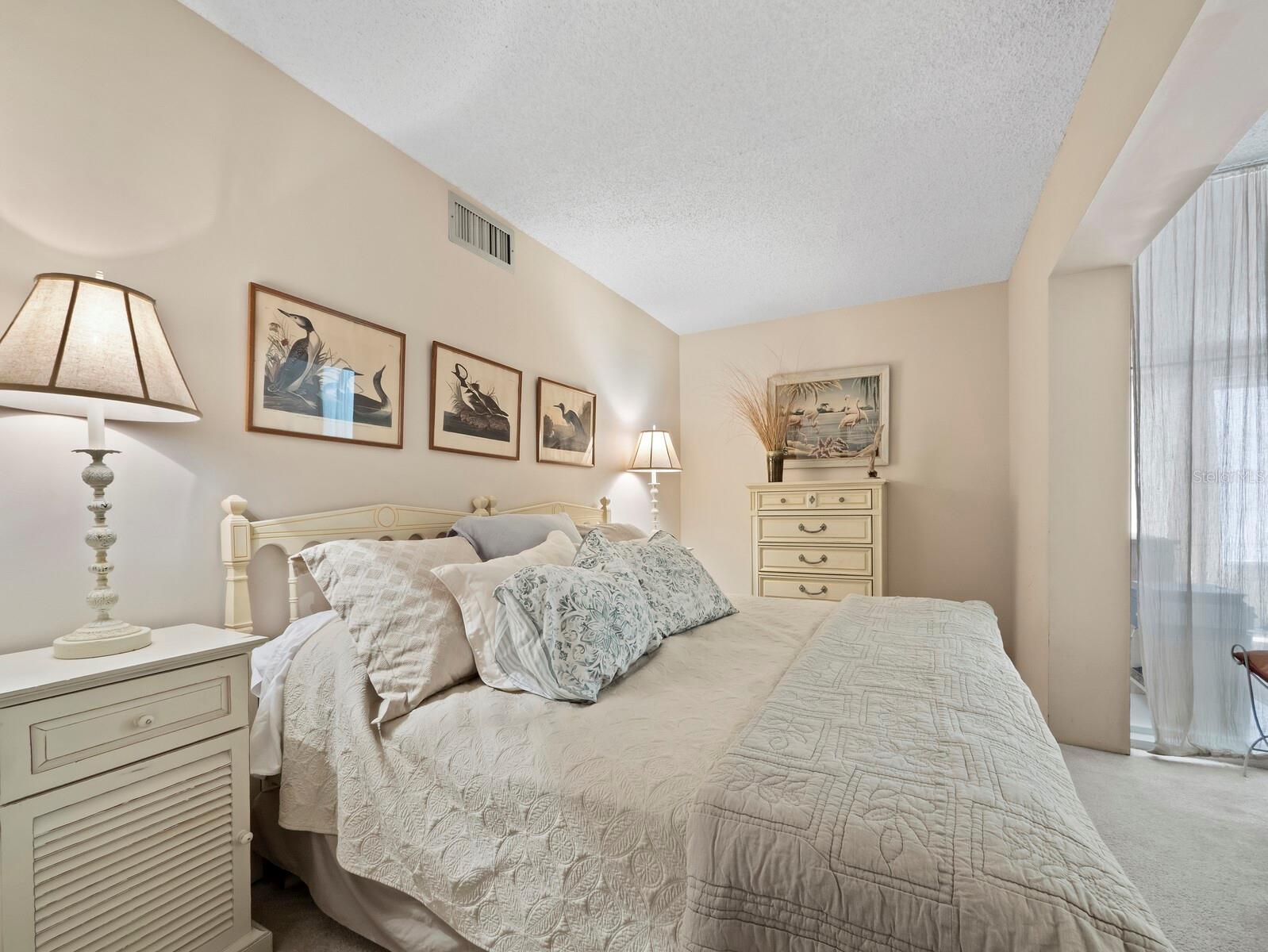 Image 14 of 36 For 5055 Gulf Of Mexico Drive 421