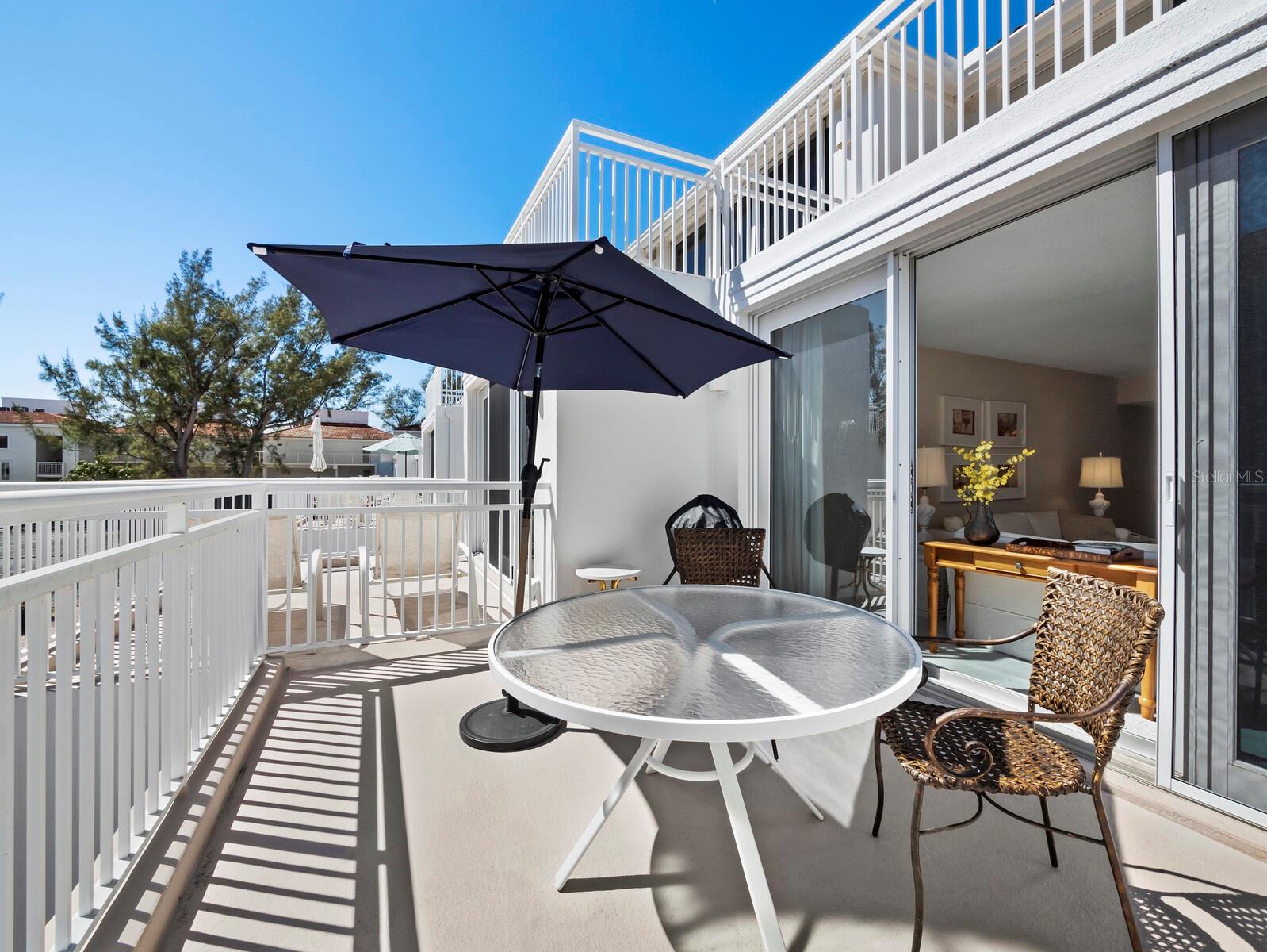 Image 8 of 36 For 5055 Gulf Of Mexico Drive 421