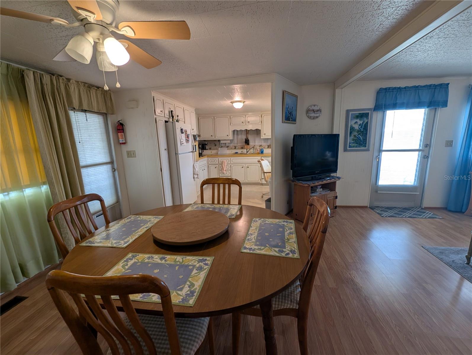 Image 7 of 14 For 107 48th Avenue Drive W