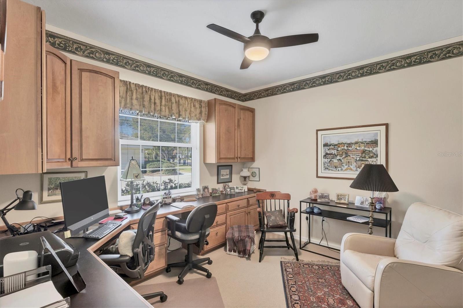 Image 21 of 37 For 8684 Woodbriar Drive