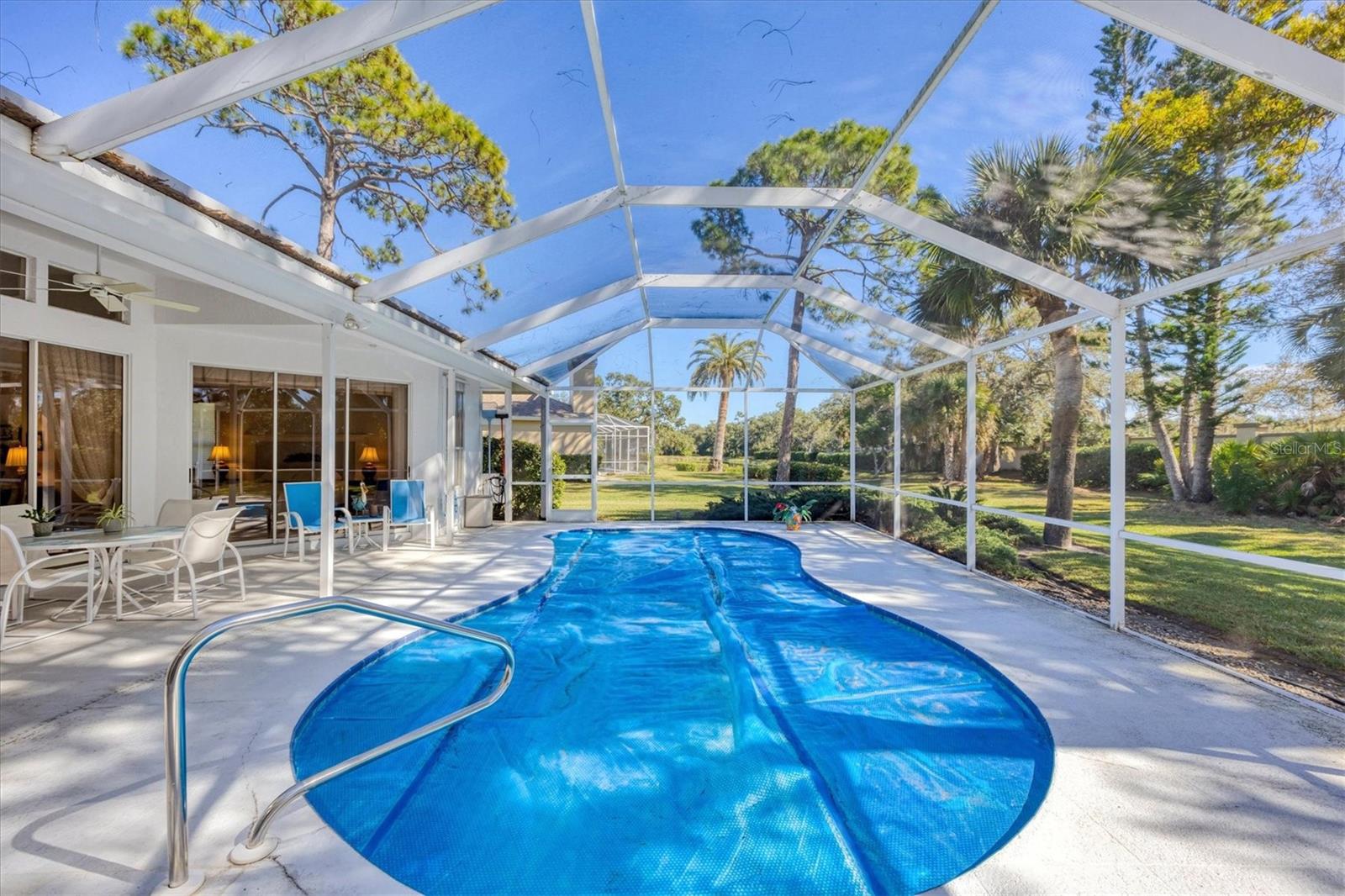 Image 28 of 37 For 8684 Woodbriar Drive