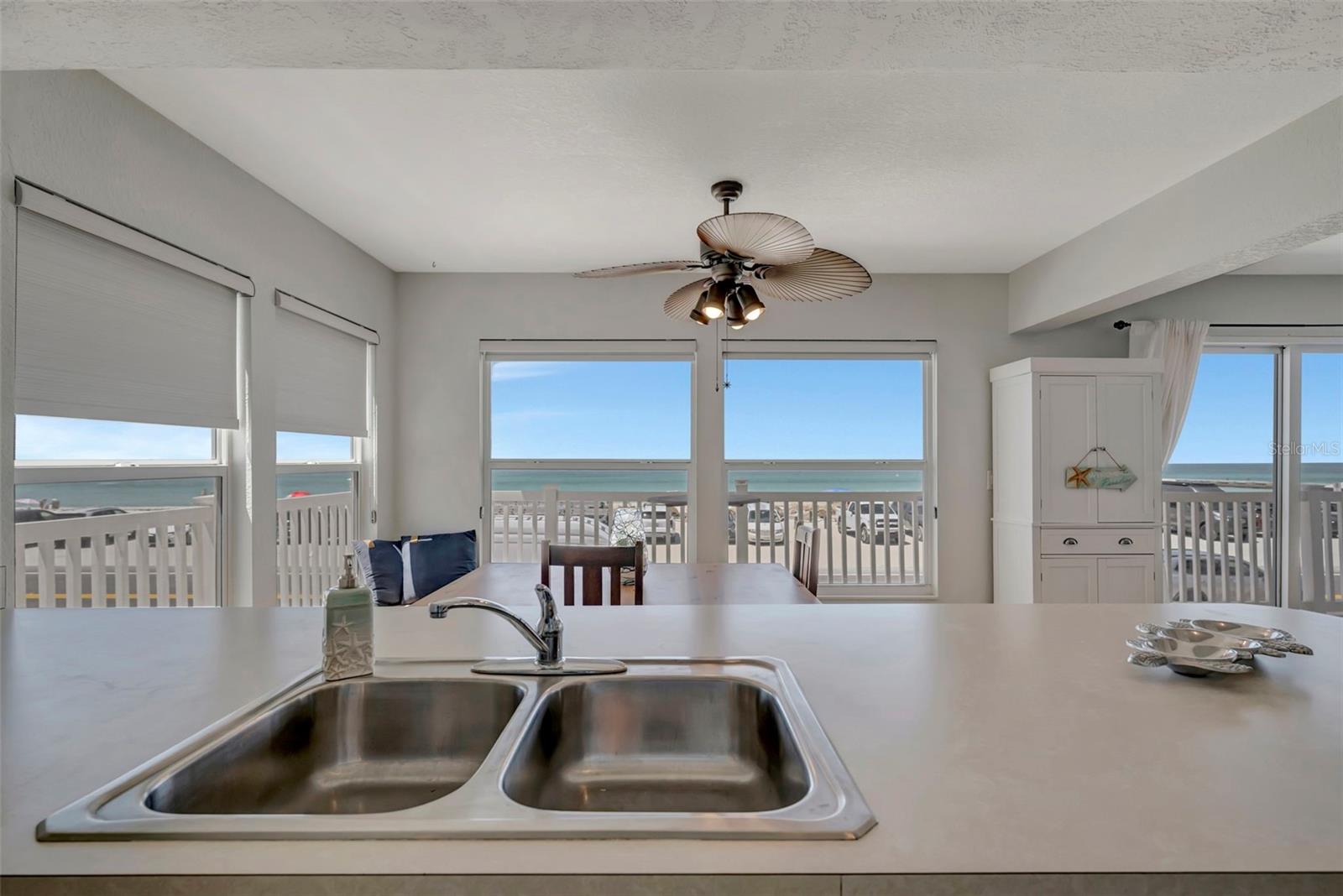 Image 10 of 53 For 1105 Gulf Drive S 2