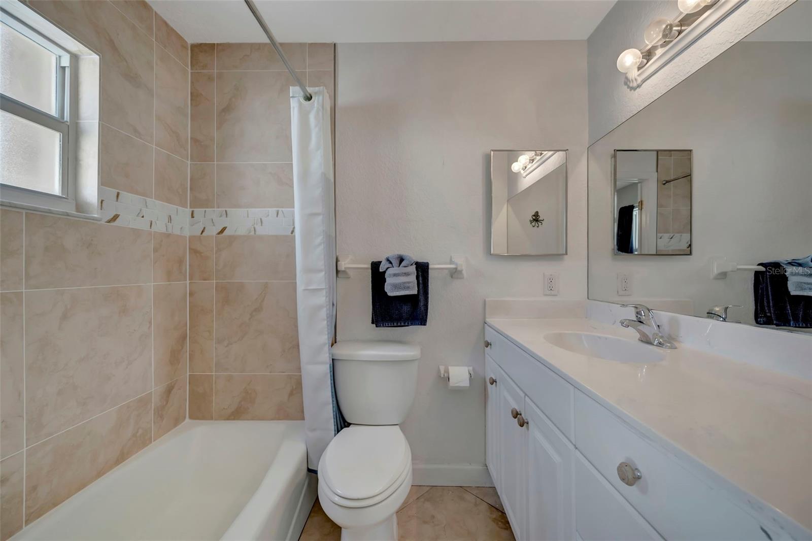 Image 31 of 53 For 1105 Gulf Drive S 2