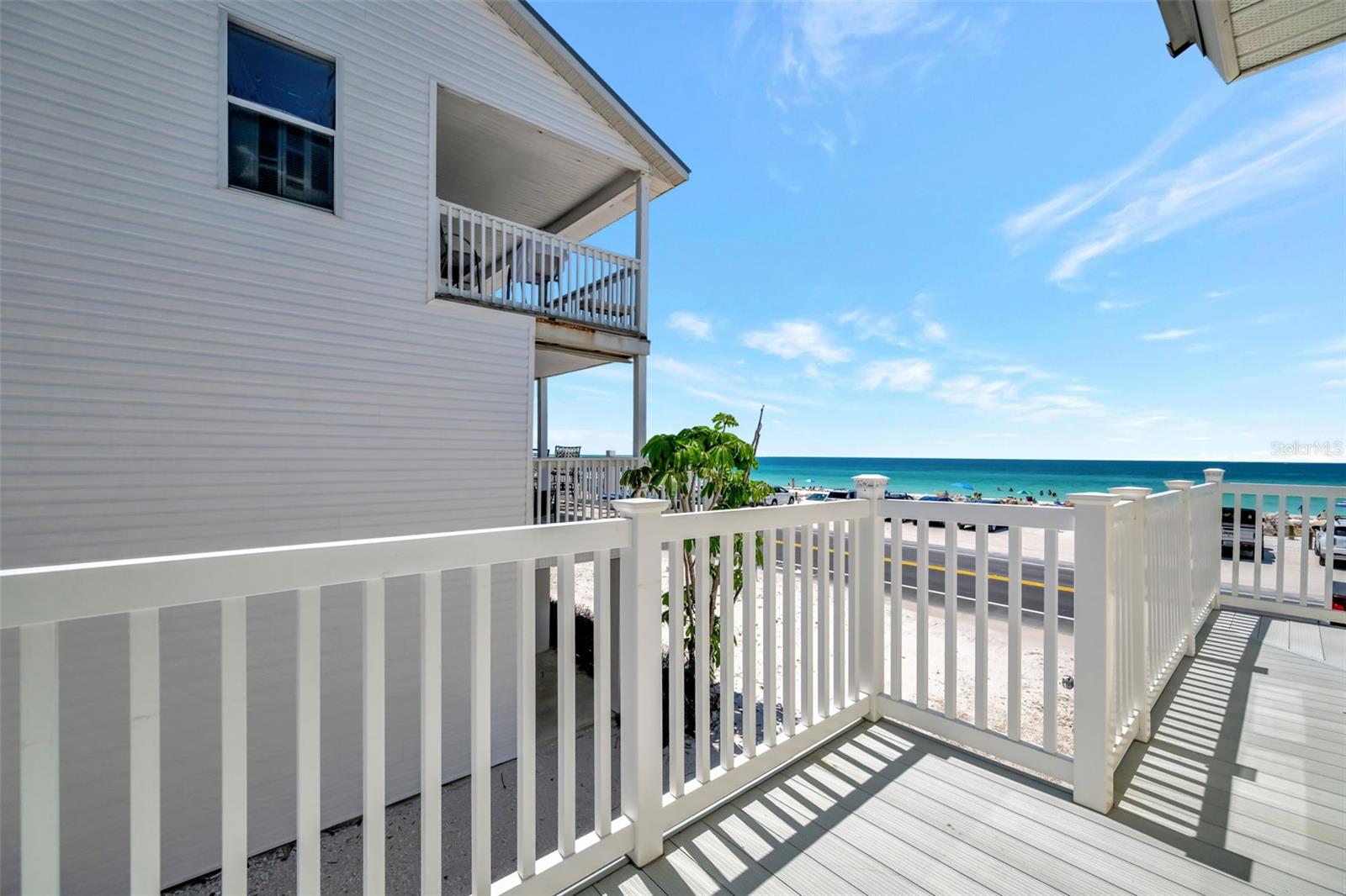 Image 45 of 53 For 1105 Gulf Drive S 2