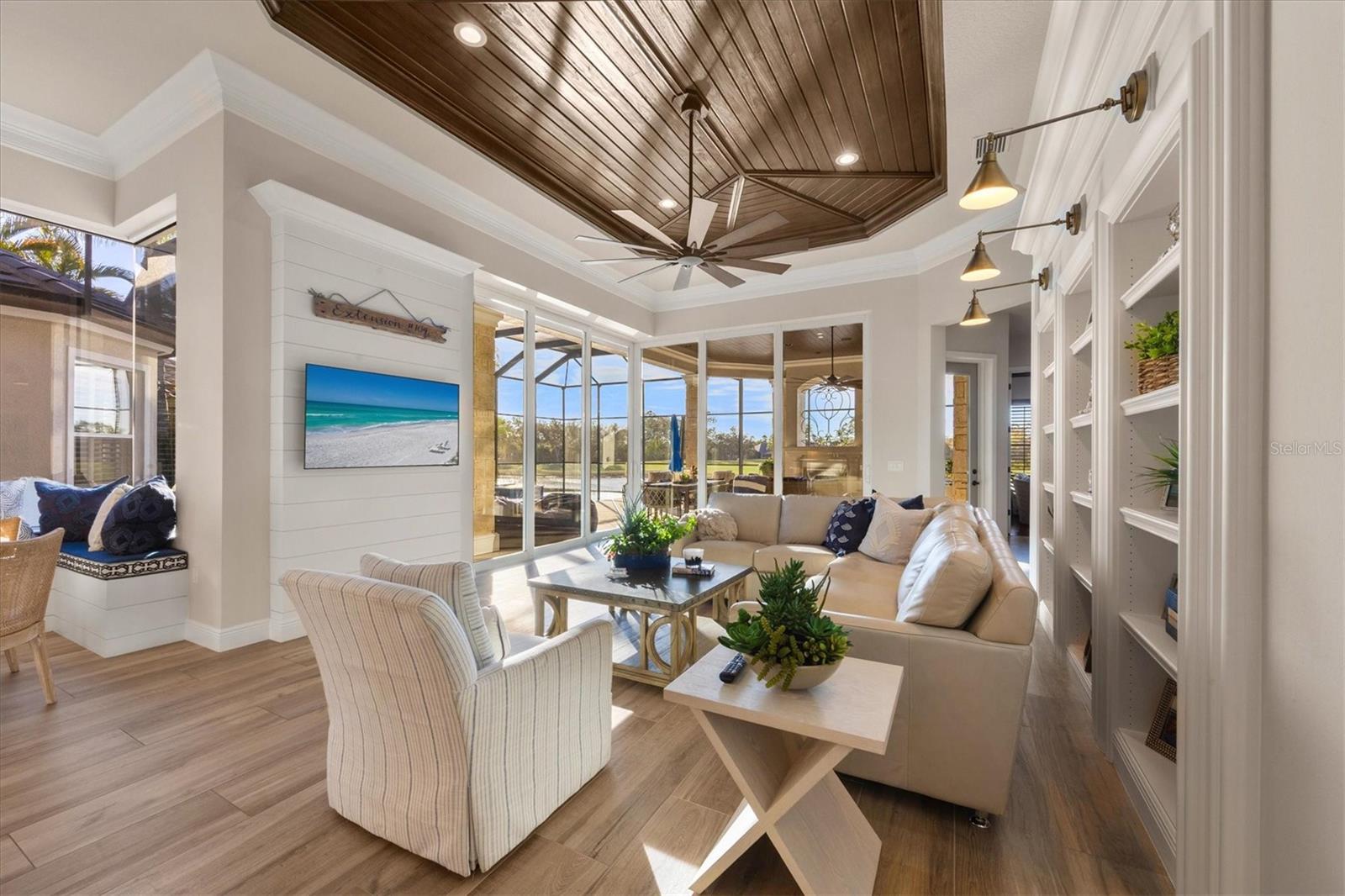 Image 33 of 85 For 7520 Greystone Street