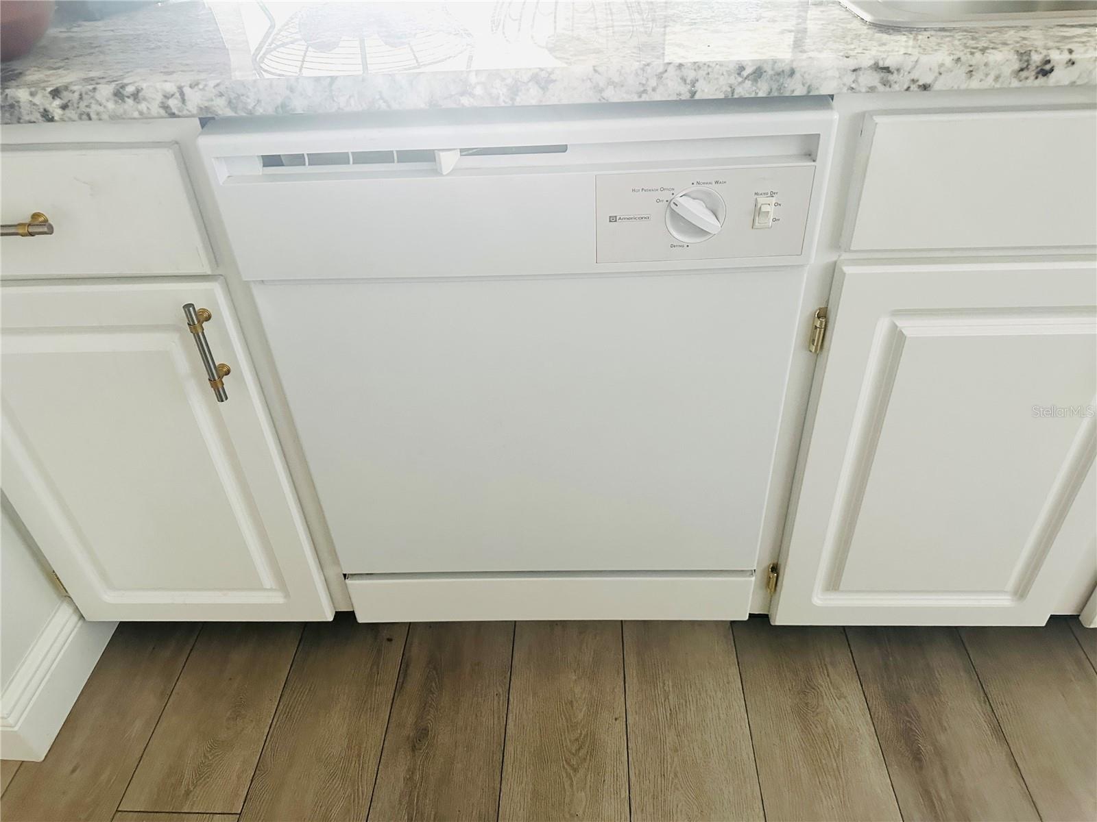 Image 11 of 43 For 5061 Barrington Circle 1302