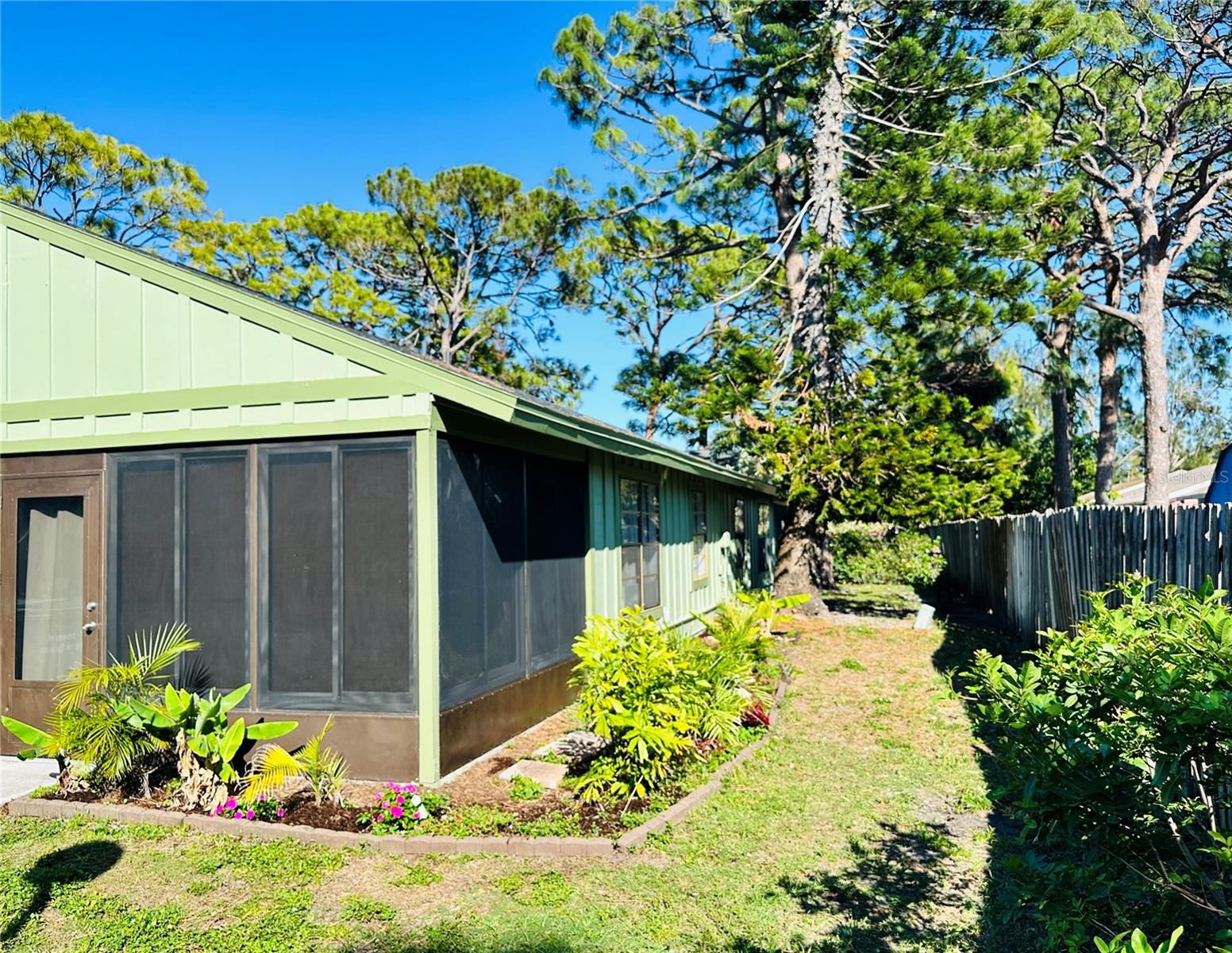 Image 35 of 43 For 5061 Barrington Circle 1302