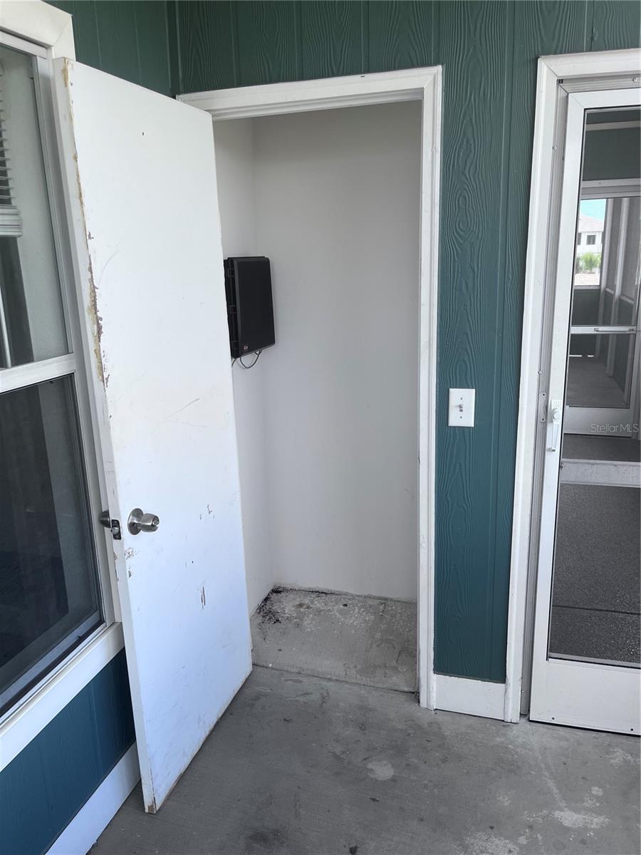 Image 3 of 22 For 4802 51st Street W 311