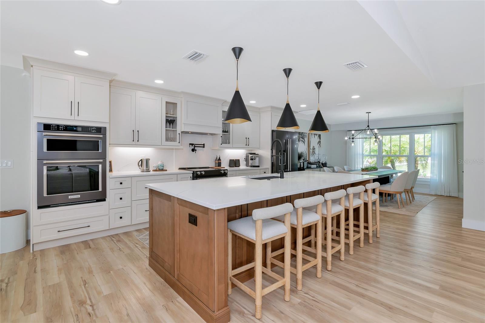 Image 16 of 83 For 1208 Oak Hammock Road