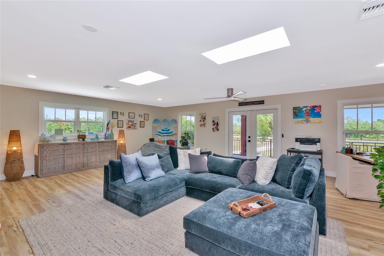 Image 38 of 83 For 1208 Oak Hammock Road