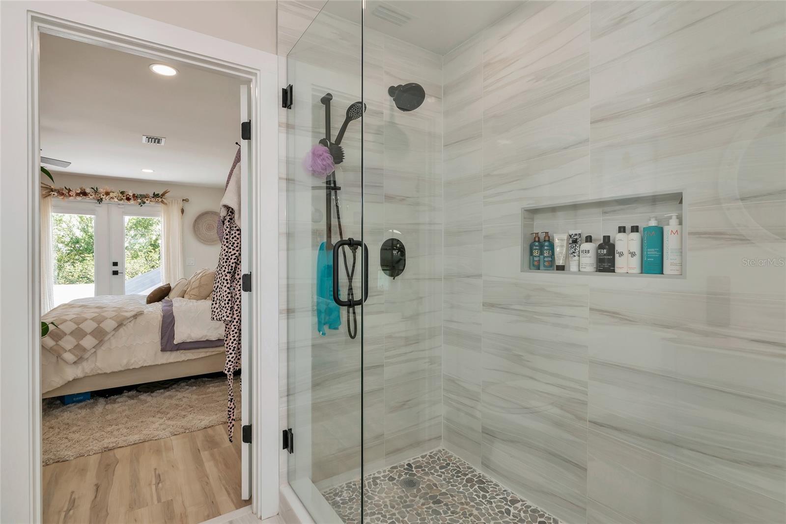 Image 48 of 83 For 1208 Oak Hammock Road