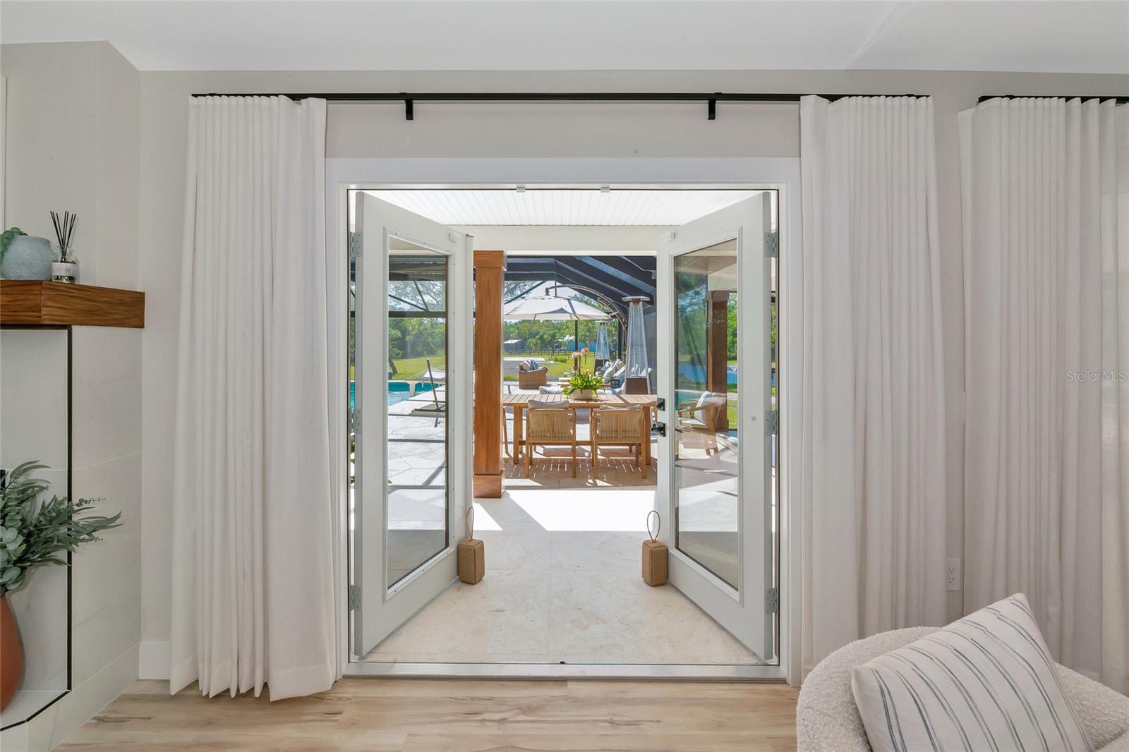 Image 49 of 83 For 1208 Oak Hammock Road