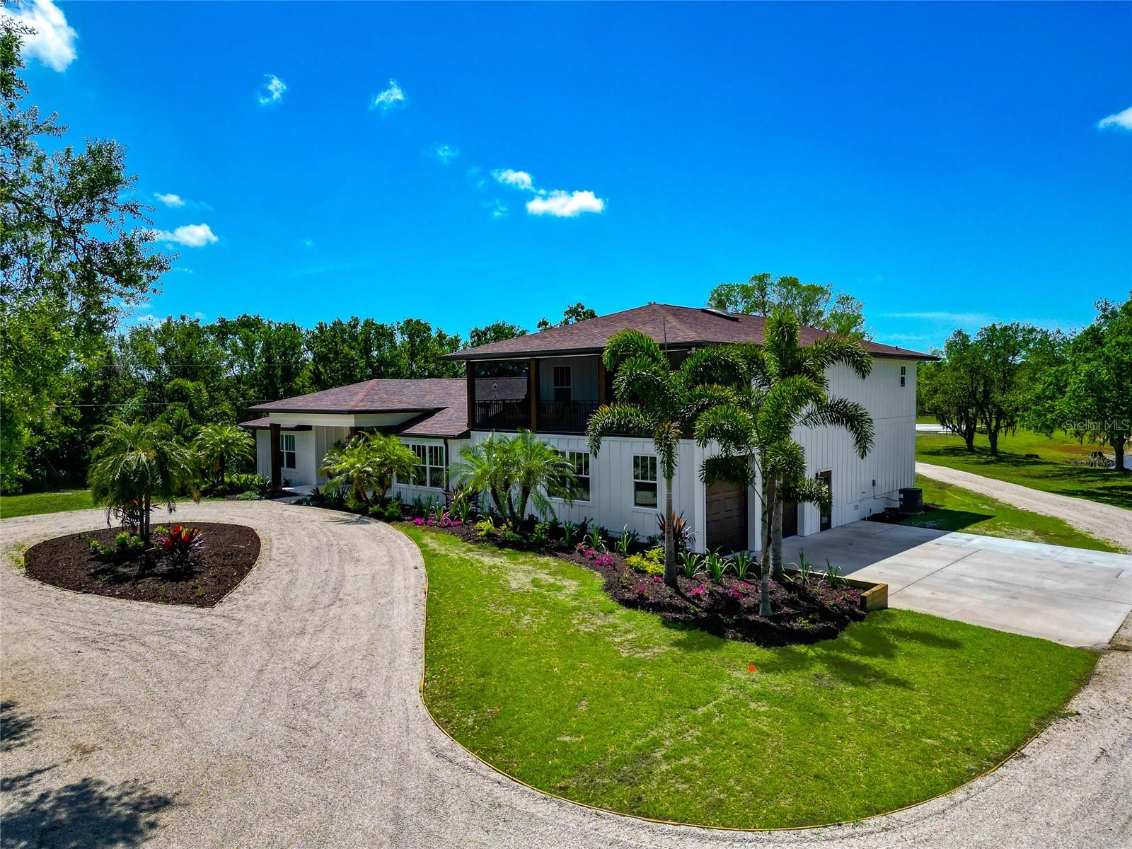 Image 8 of 83 For 1208 Oak Hammock Road