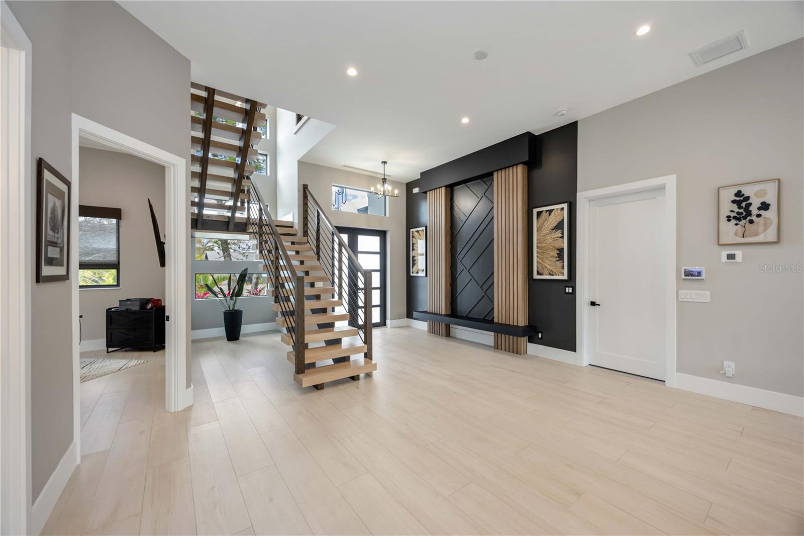 Image 2 of 33 For 2314 Prospect Street