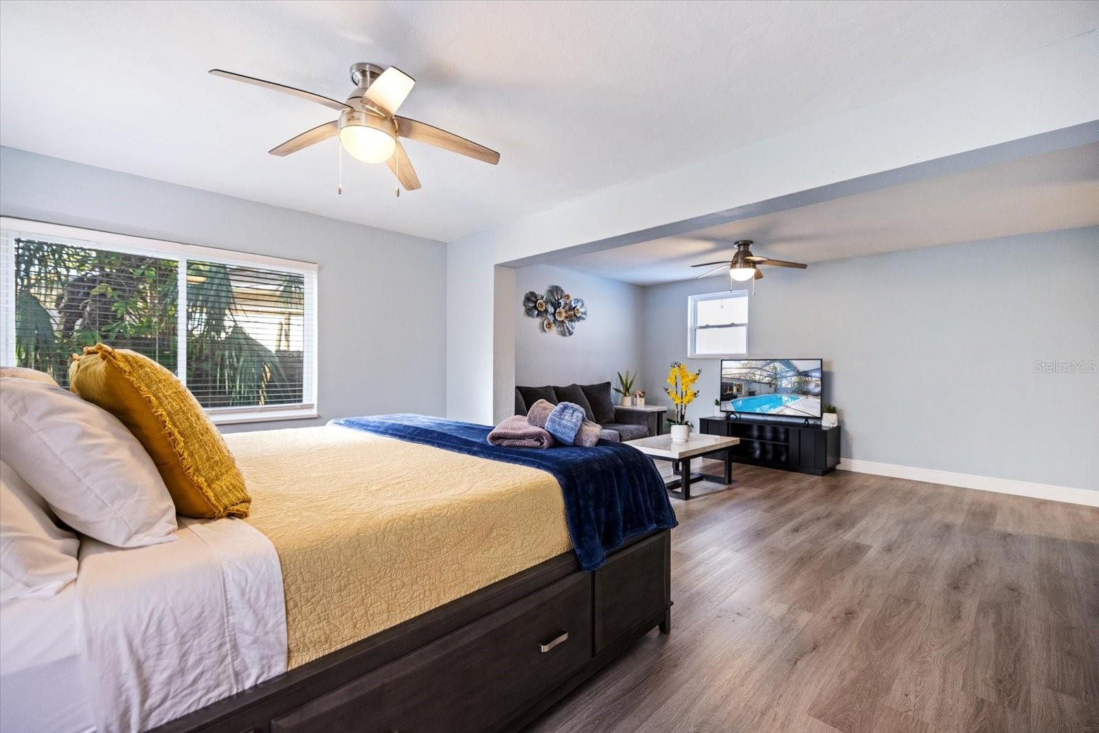 Image 25 of 40 For 432 Country Club Drive