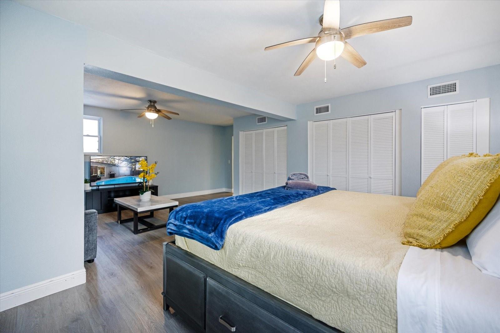 Image 26 of 40 For 432 Country Club Drive