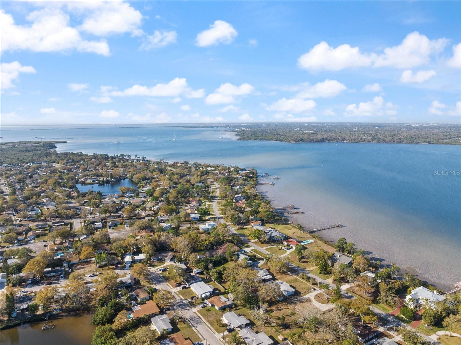 Image 6 of 40 For 432 Country Club Drive