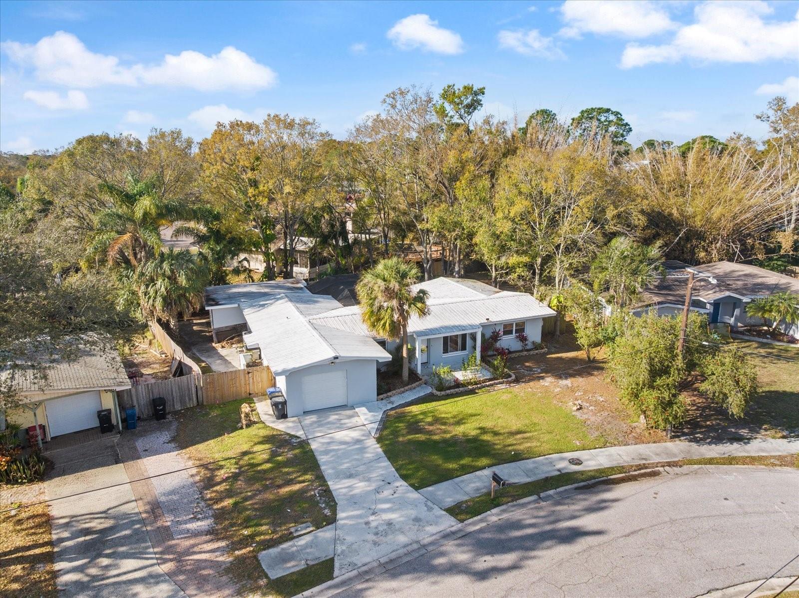 Image 7 of 40 For 432 Country Club Drive