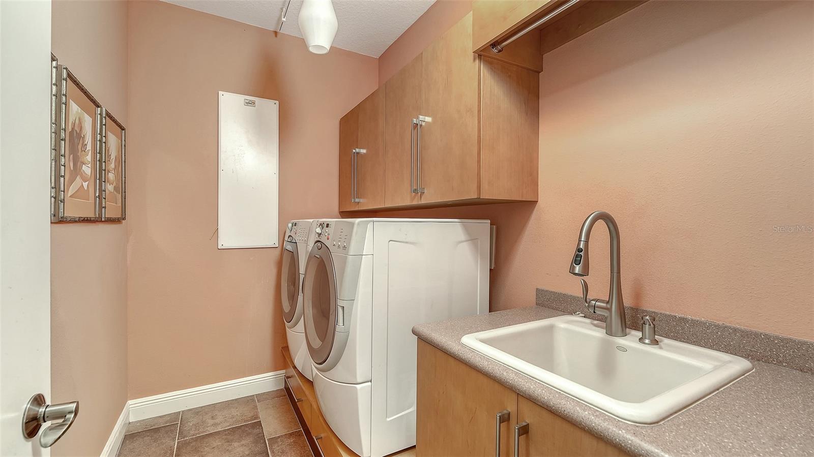 Image 38 of 52 For 7522 Conservation Court