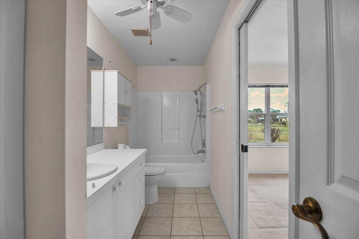 Image 9 of 23 For 3108 Live Oak Lane 21