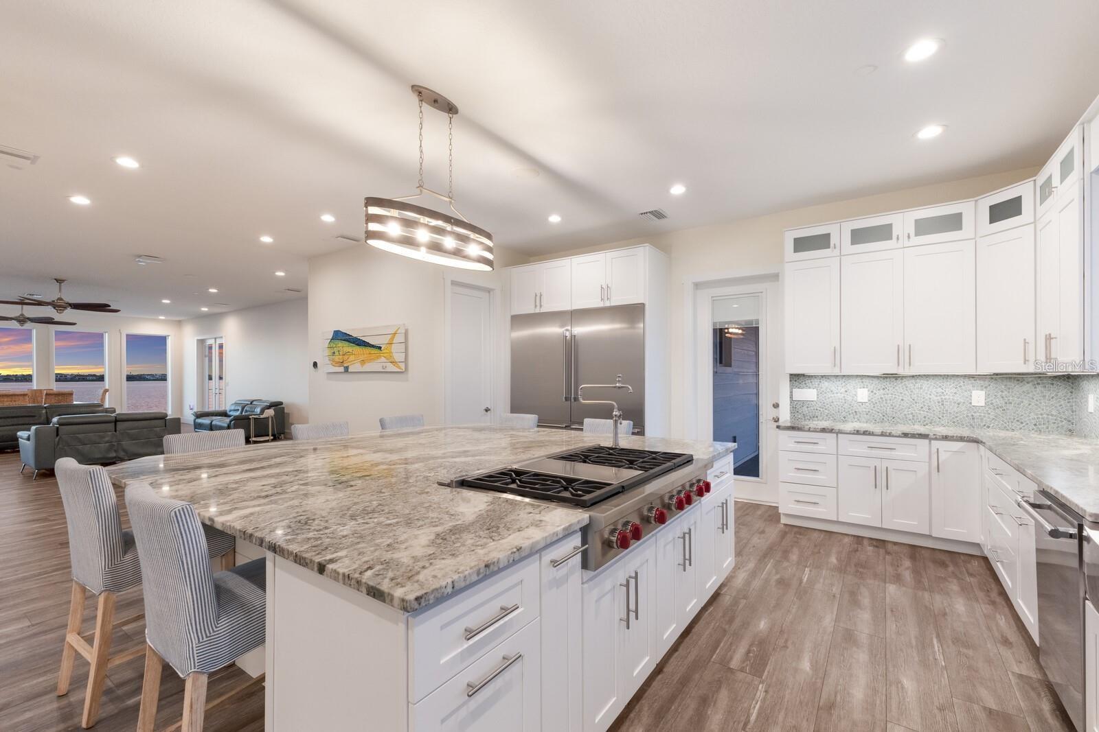 Image 38 of 76 For 208 22nd Street Court Ne