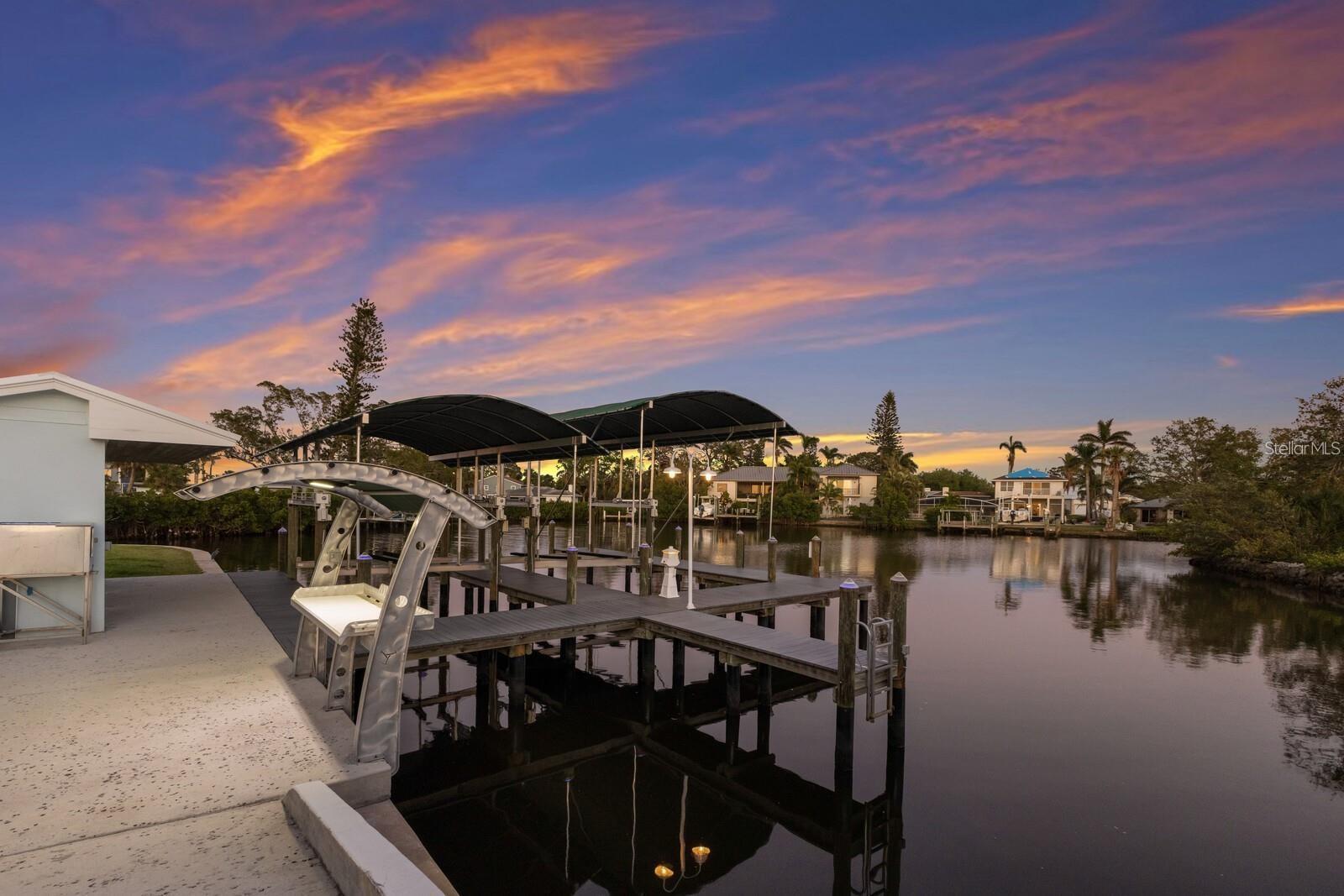 Image 64 of 76 For 208 22nd Street Court Ne