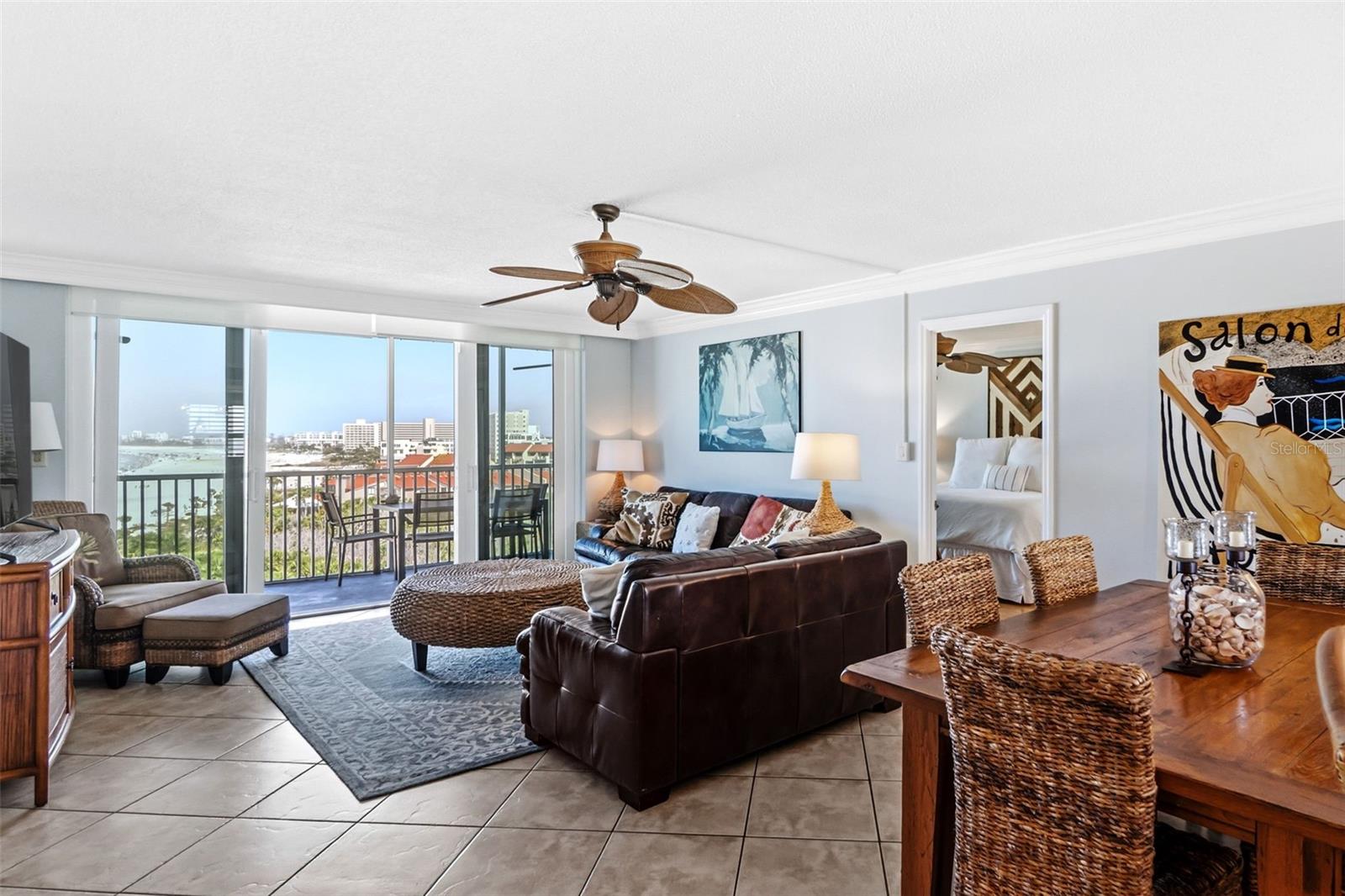 Image 11 of 49 For 6300 Midnight Pass Road 708