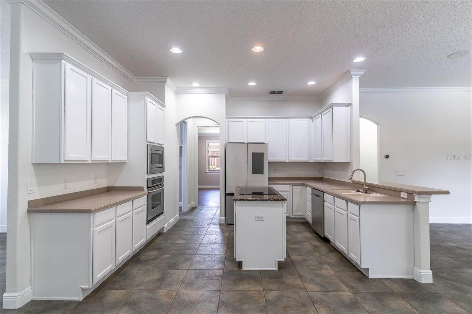 Image 13 of 43 For 16846 Florence View Drive