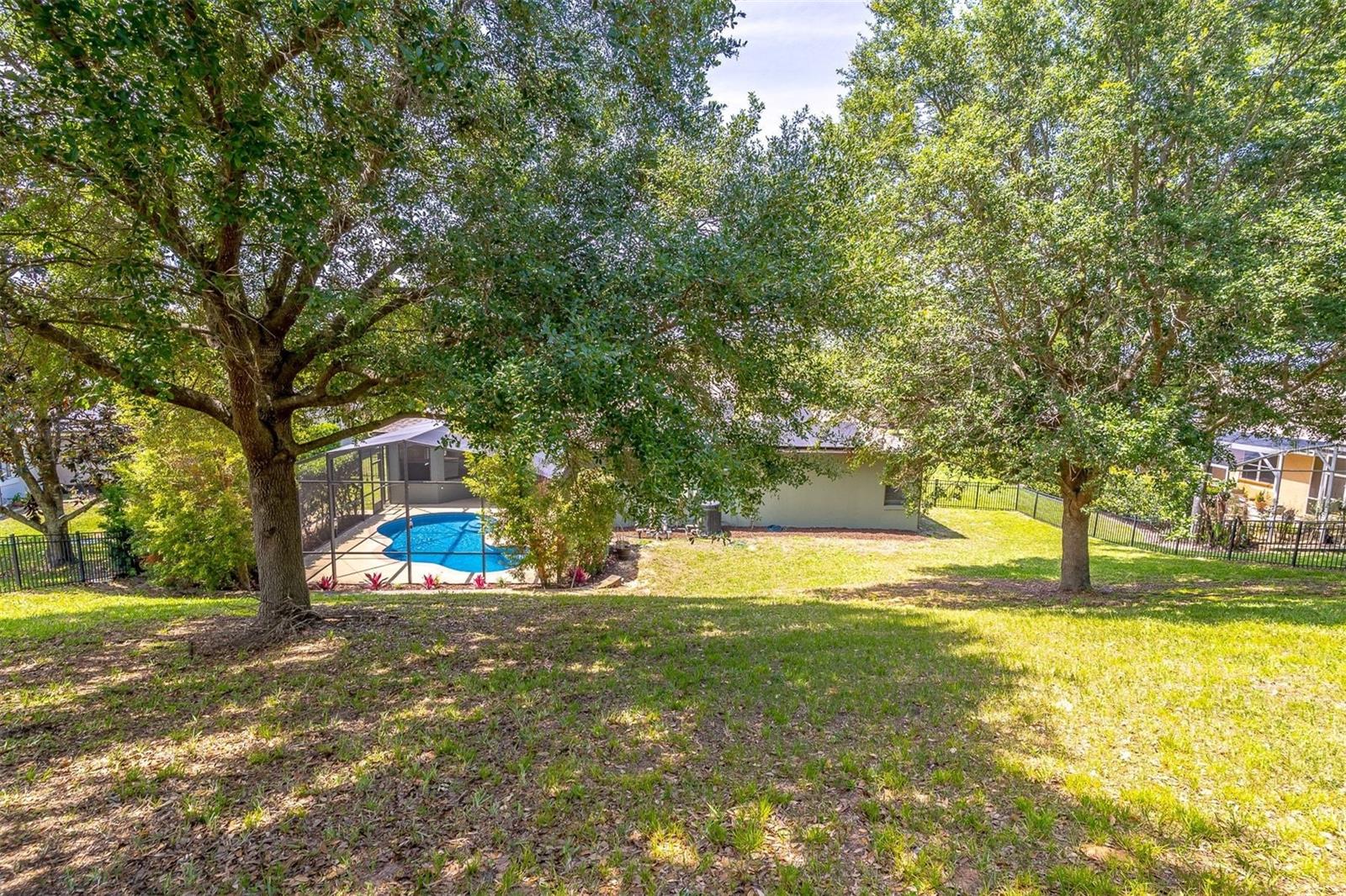 Image 39 of 43 For 16846 Florence View Drive