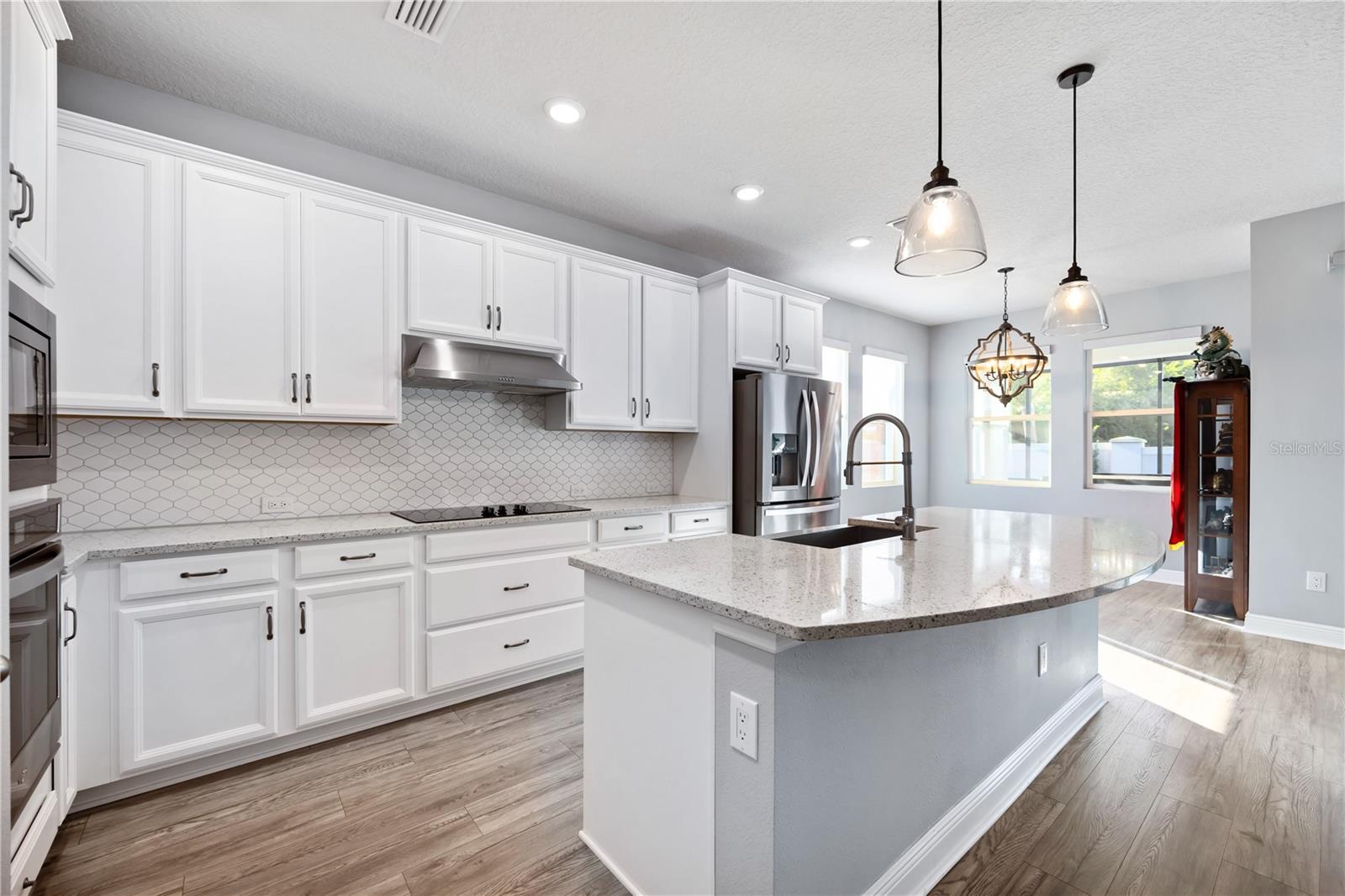 Image 18 of 65 For 3926 Sunshine Pine Avenue