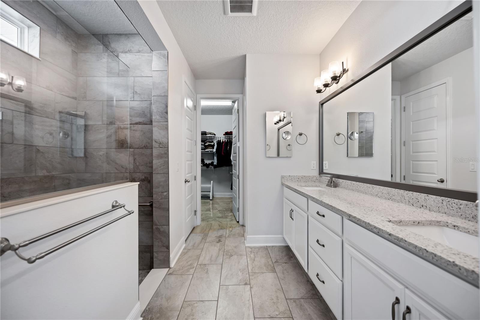 Image 25 of 65 For 3926 Sunshine Pine Avenue