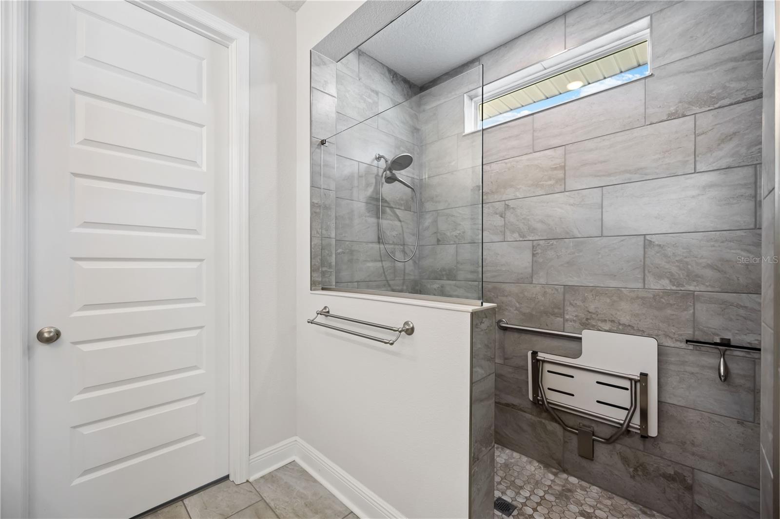 Image 27 of 65 For 3926 Sunshine Pine Avenue