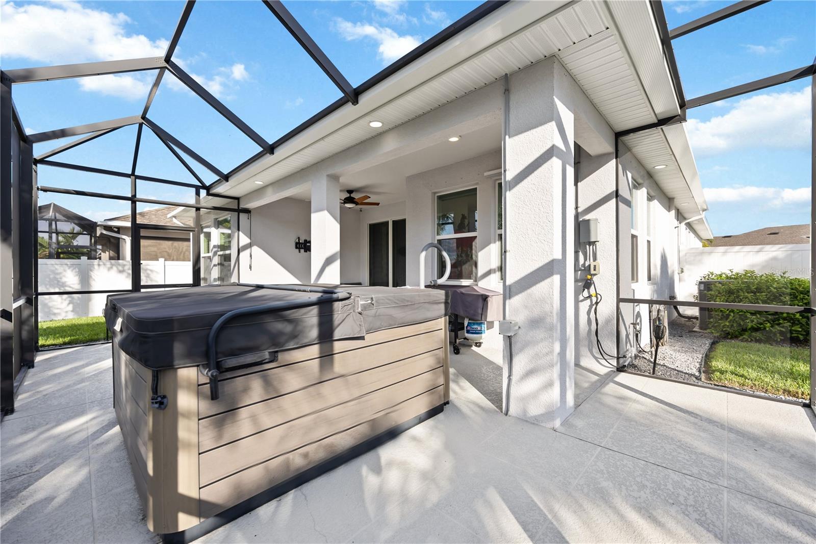 Image 40 of 65 For 3926 Sunshine Pine Avenue