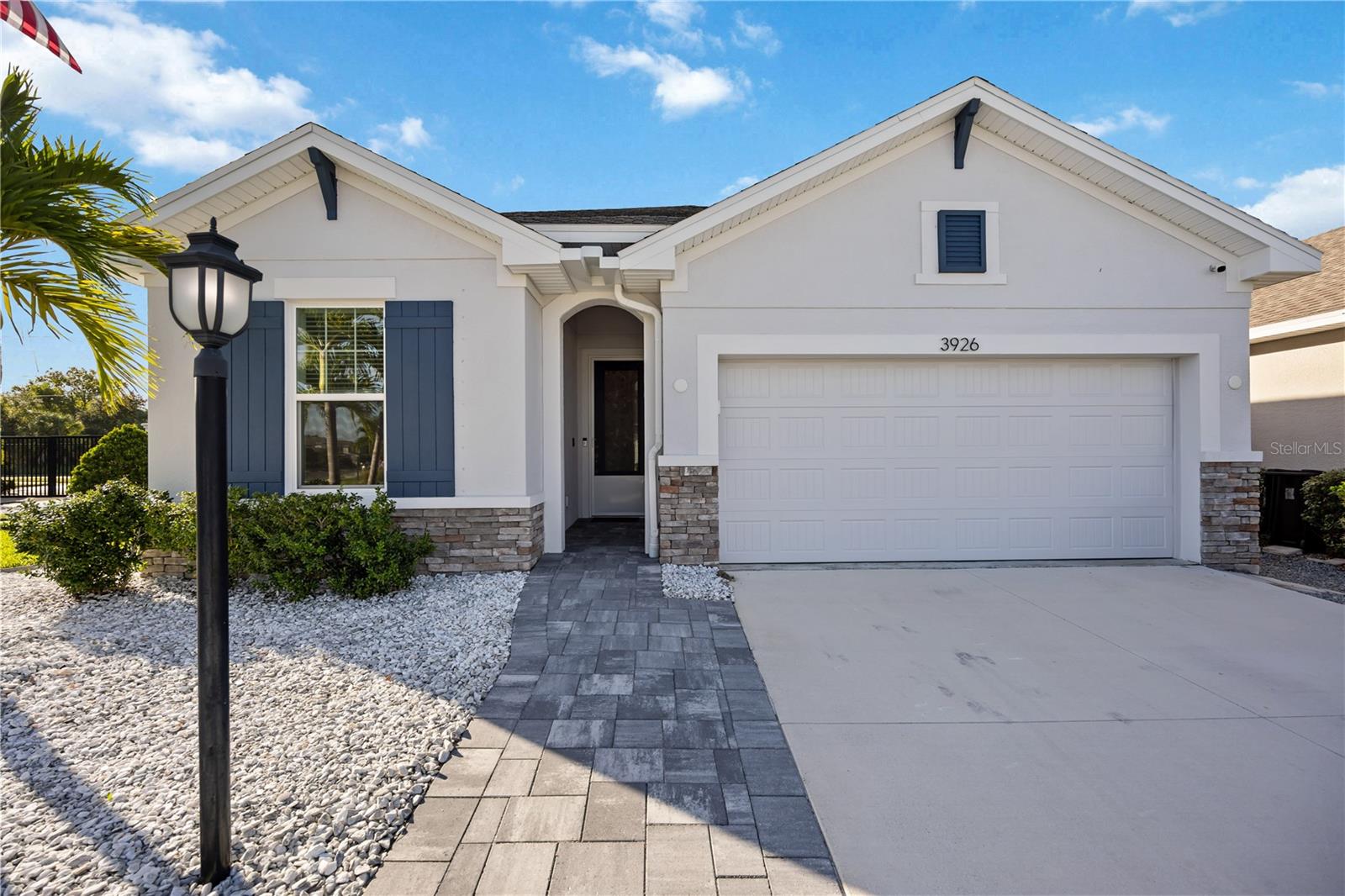 Image 5 of 65 For 3926 Sunshine Pine Avenue