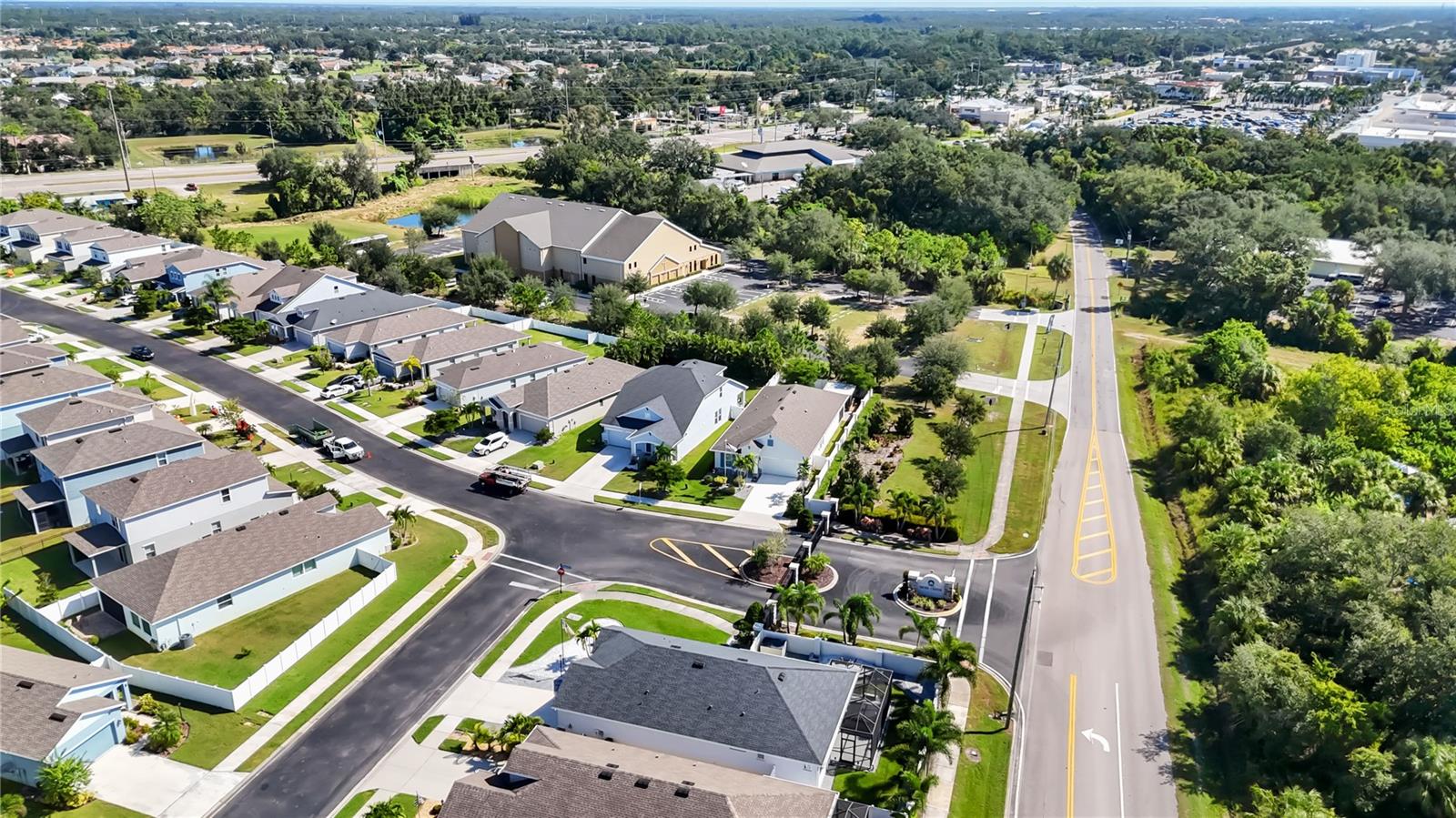 Image 64 of 65 For 3926 Sunshine Pine Avenue