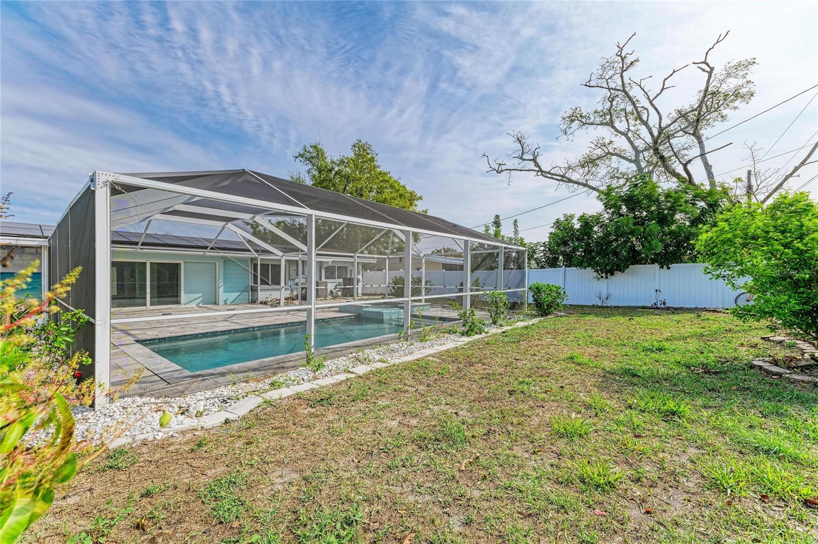 Image 56 of 76 For 6311 2nd Avenue W