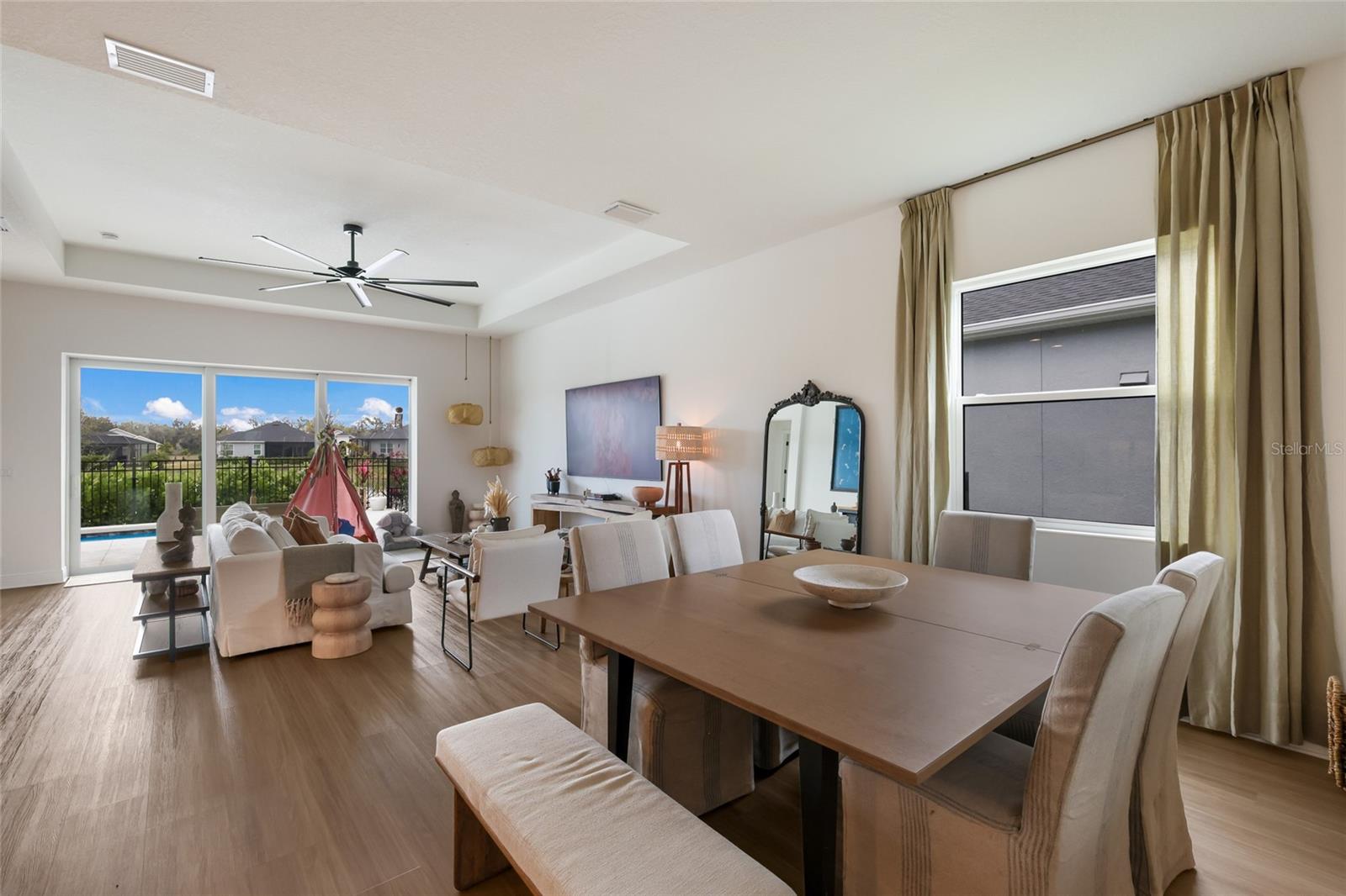 Image 12 of 52 For 4238 Sea Marsh Place