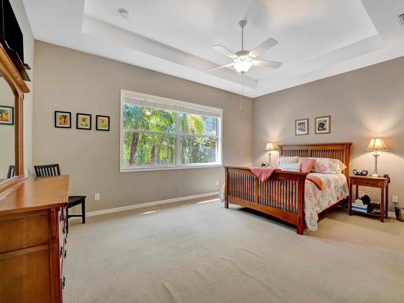 Image 22 of 51 For 5009 Lake Overlook Avenue