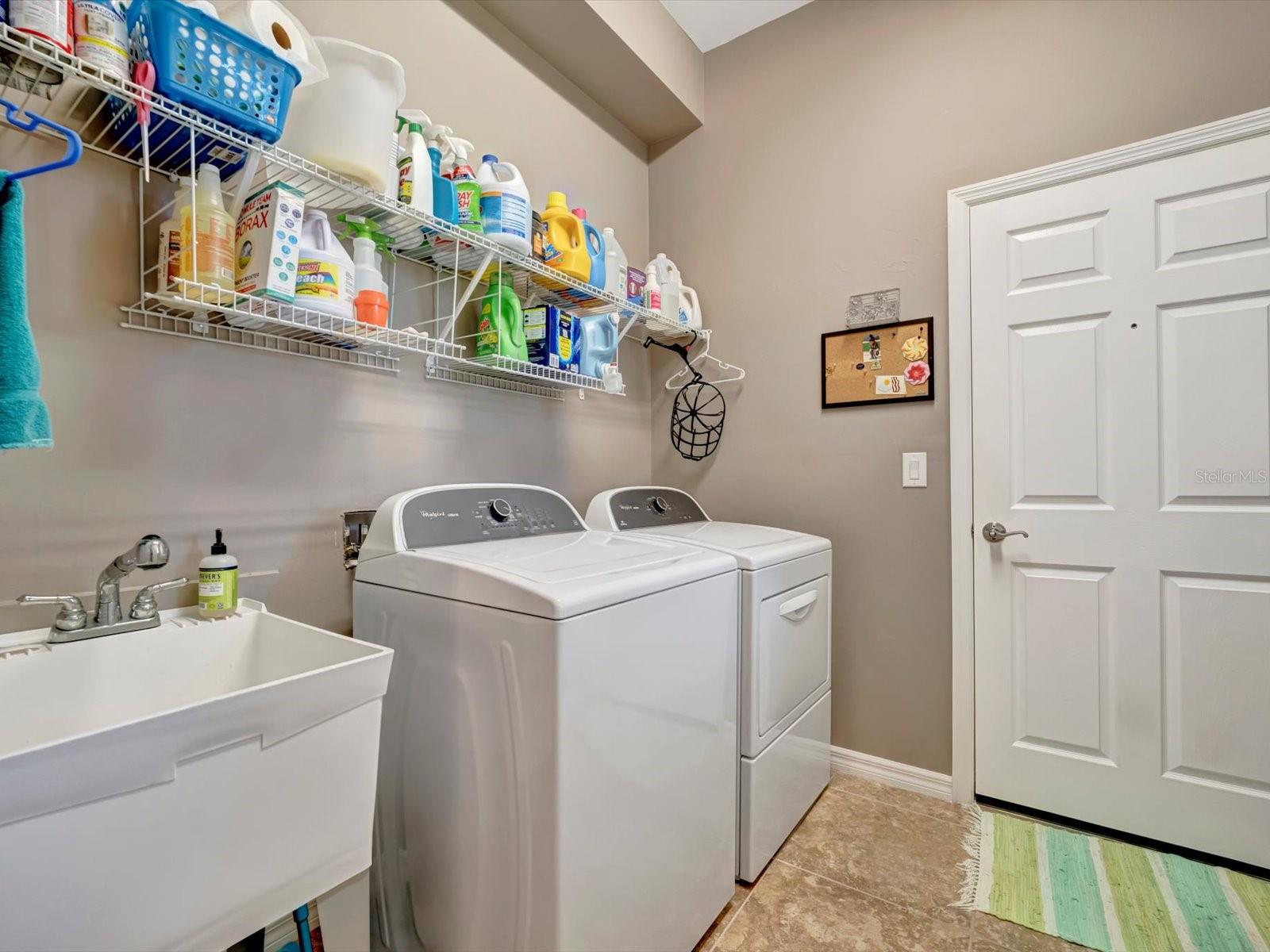 Image 37 of 51 For 5009 Lake Overlook Avenue