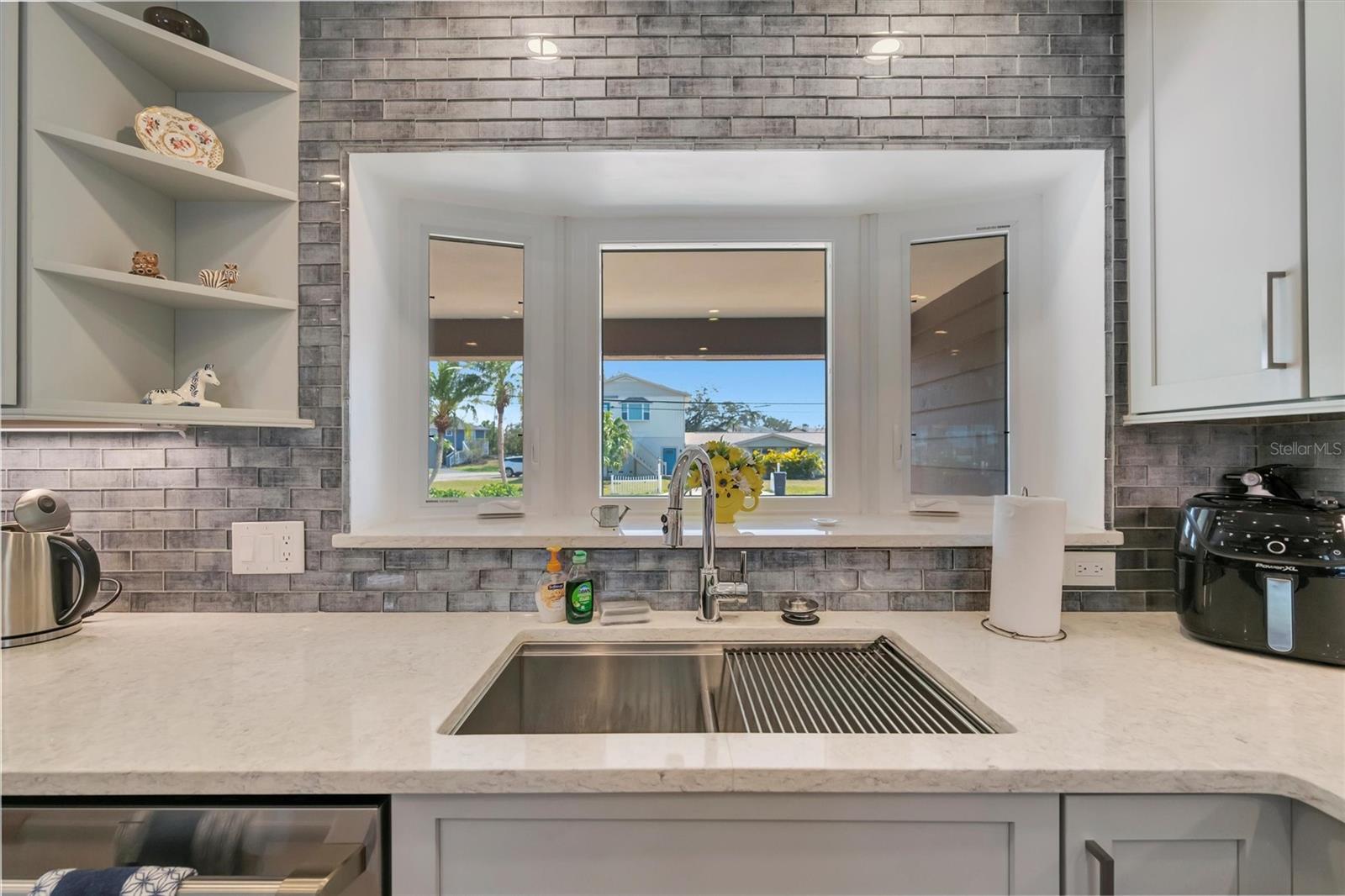 Image 19 of 83 For 5403 Palmetto Point Drive