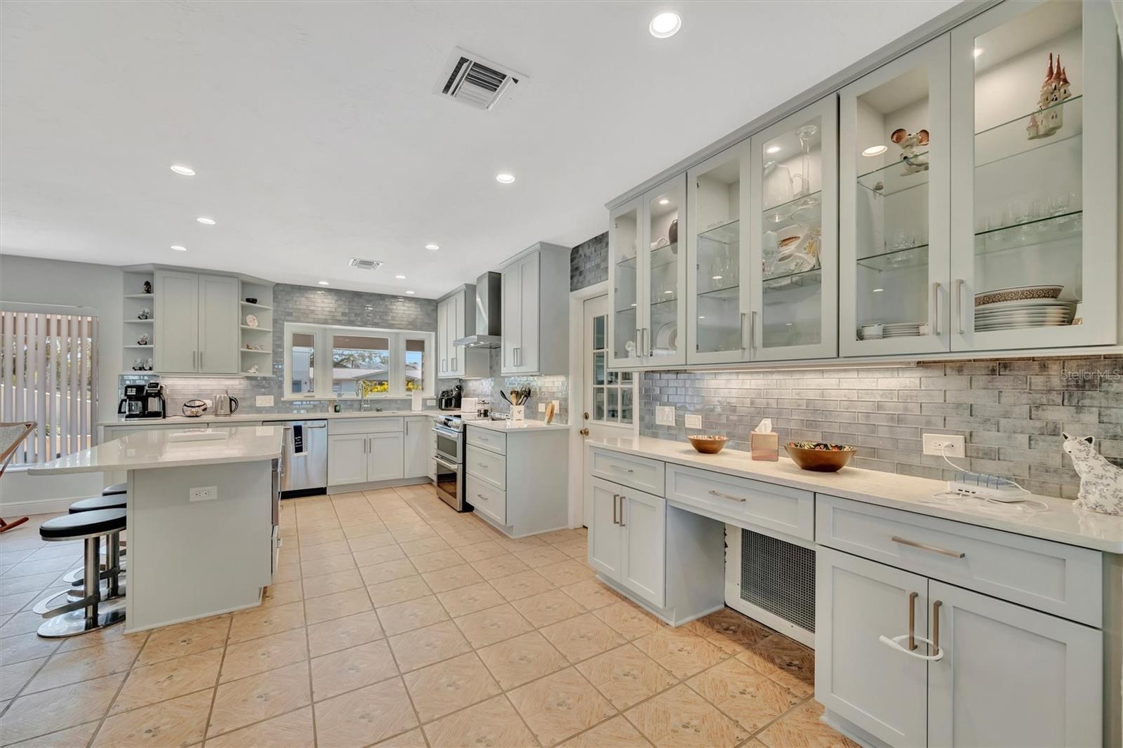 Image 21 of 83 For 5403 Palmetto Point Drive